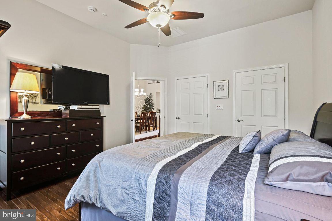 HEARTHSTONE AT ELLICOTT MILLS - Residential