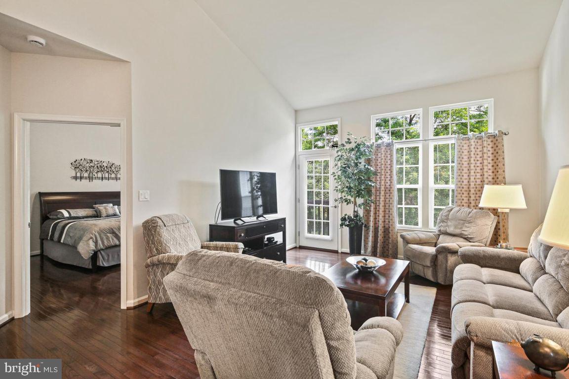 HEARTHSTONE AT ELLICOTT MILLS - Residential