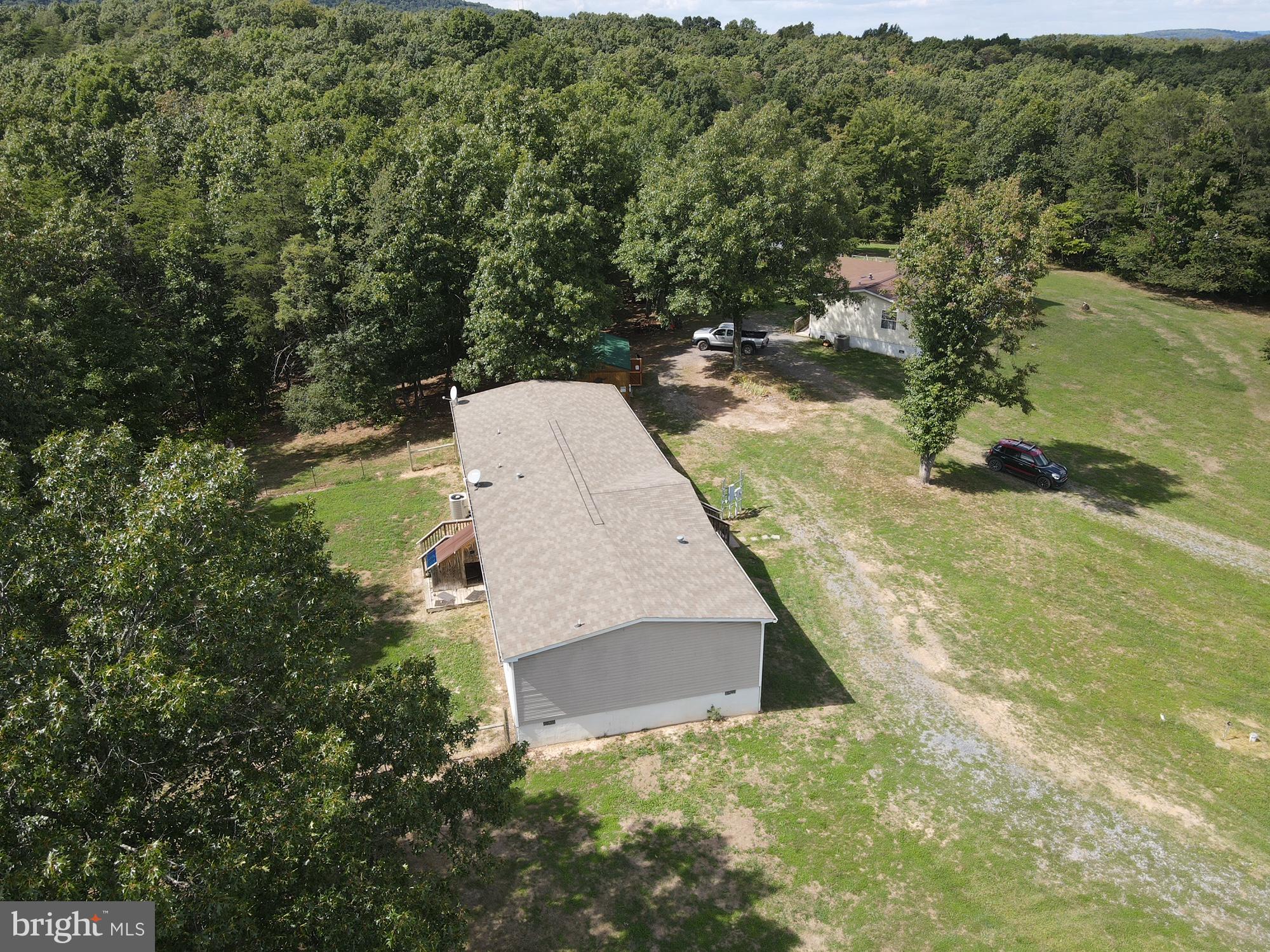 SHERMAN ESTATES - Residential