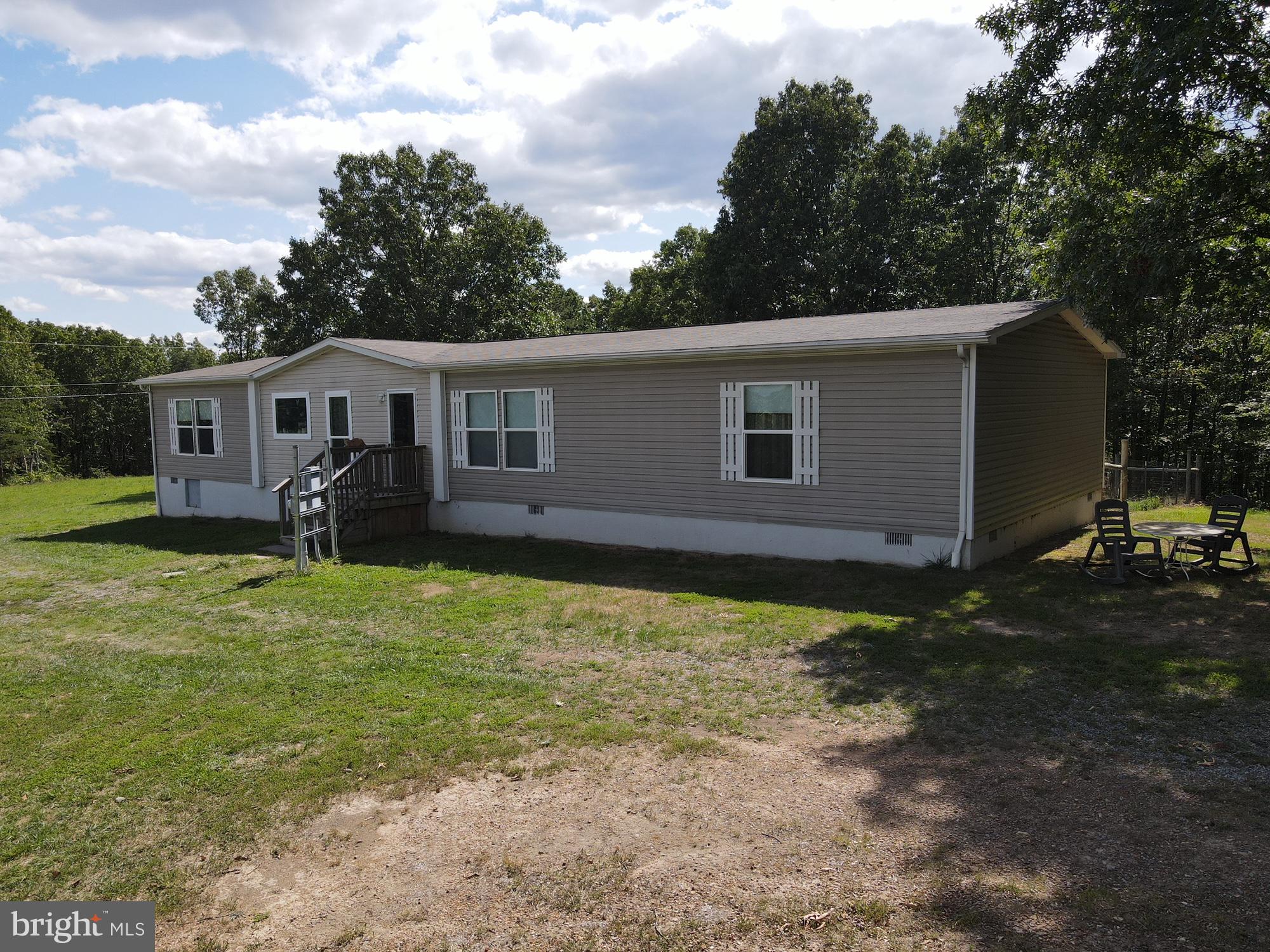 SHERMAN ESTATES - Residential