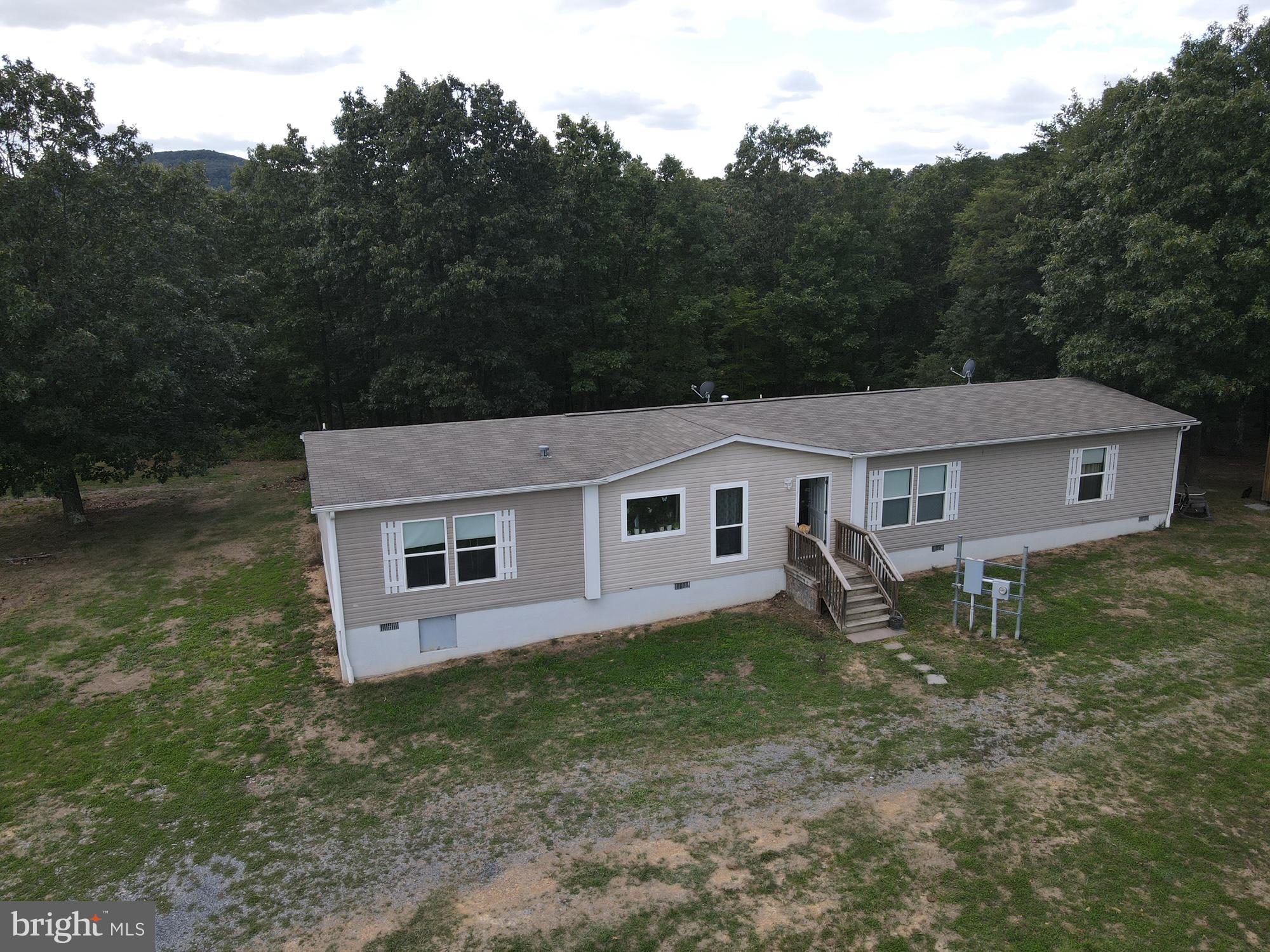 SHERMAN ESTATES - Residential