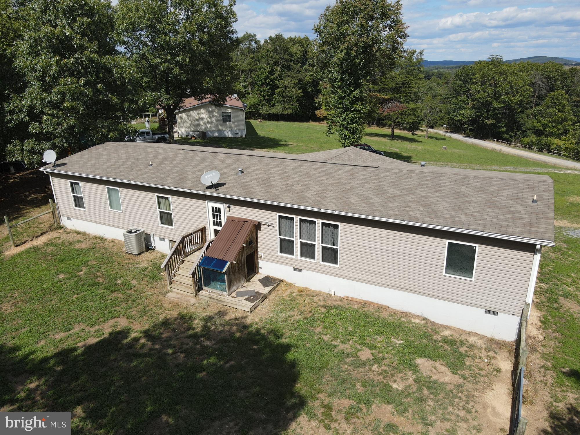 SHERMAN ESTATES - Residential