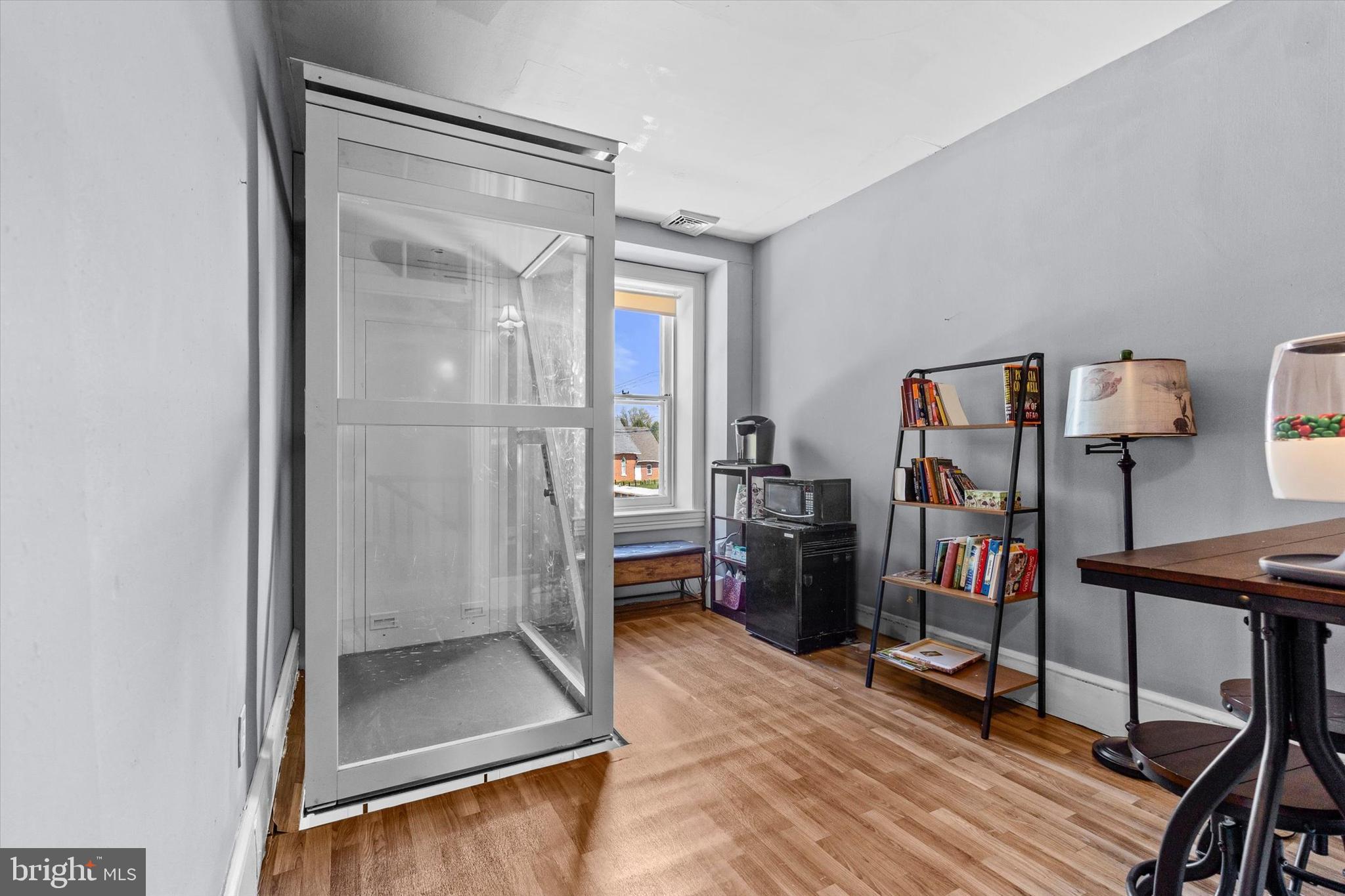 WINDSOR TWP - Residential