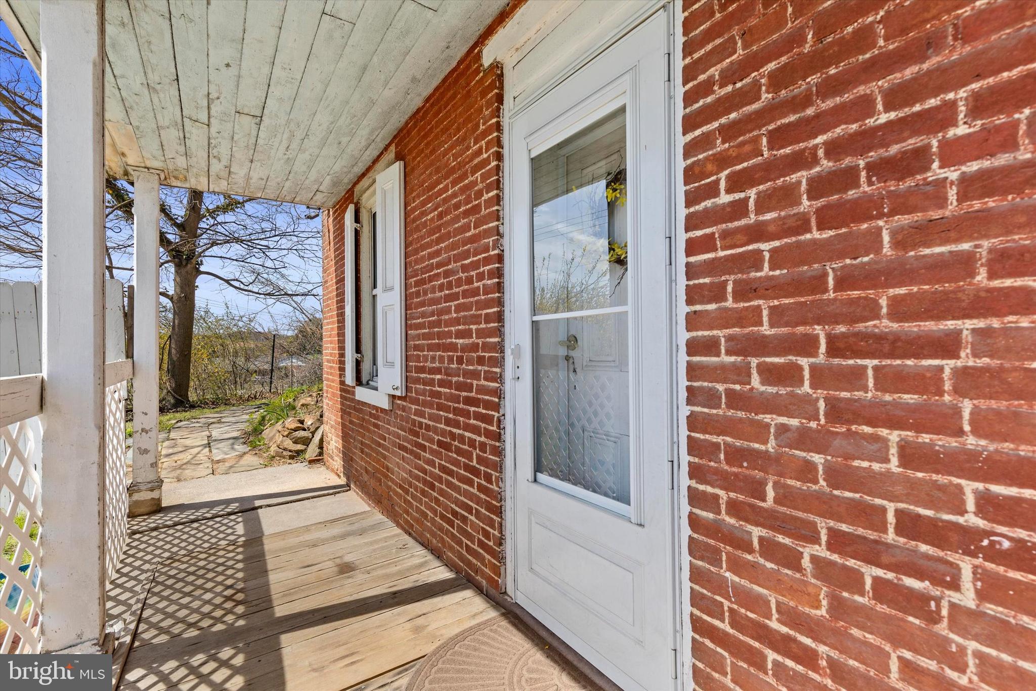 WINDSOR TWP - Residential