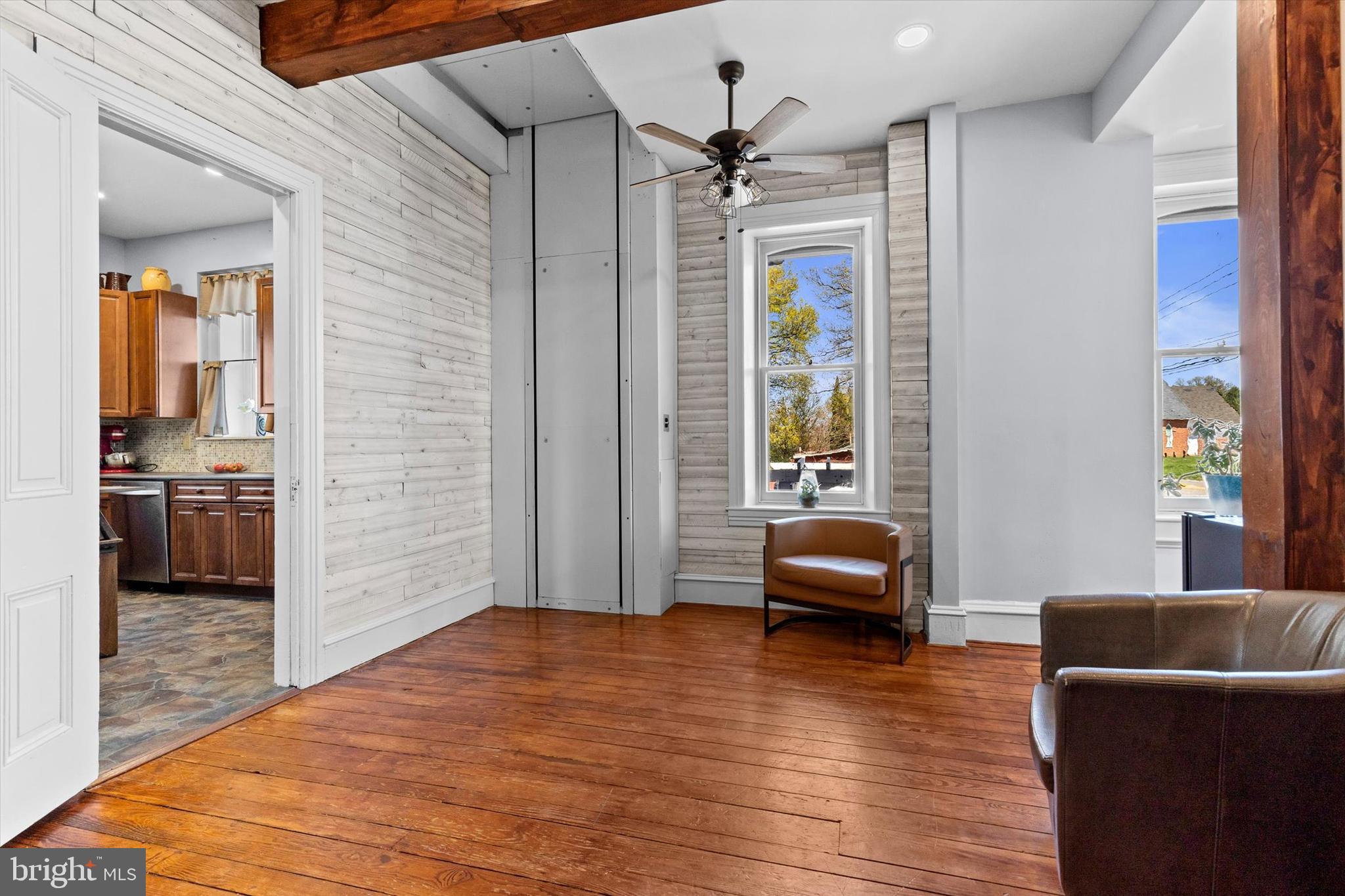 WINDSOR TWP - Residential