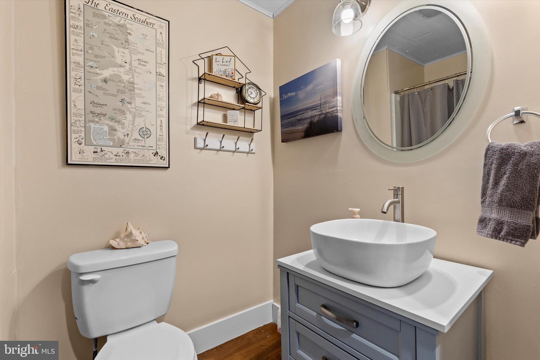 WINDSOR TWP - Residential