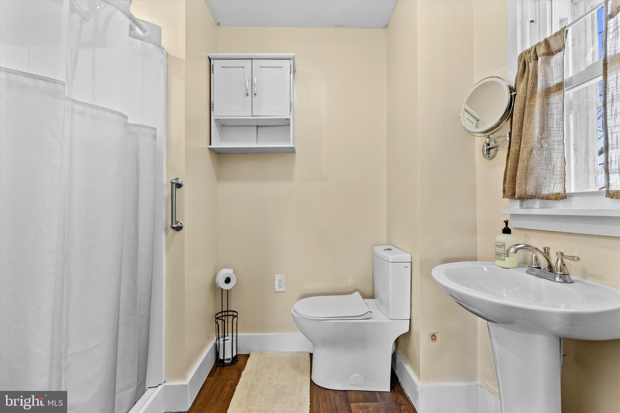 WINDSOR TWP - Residential