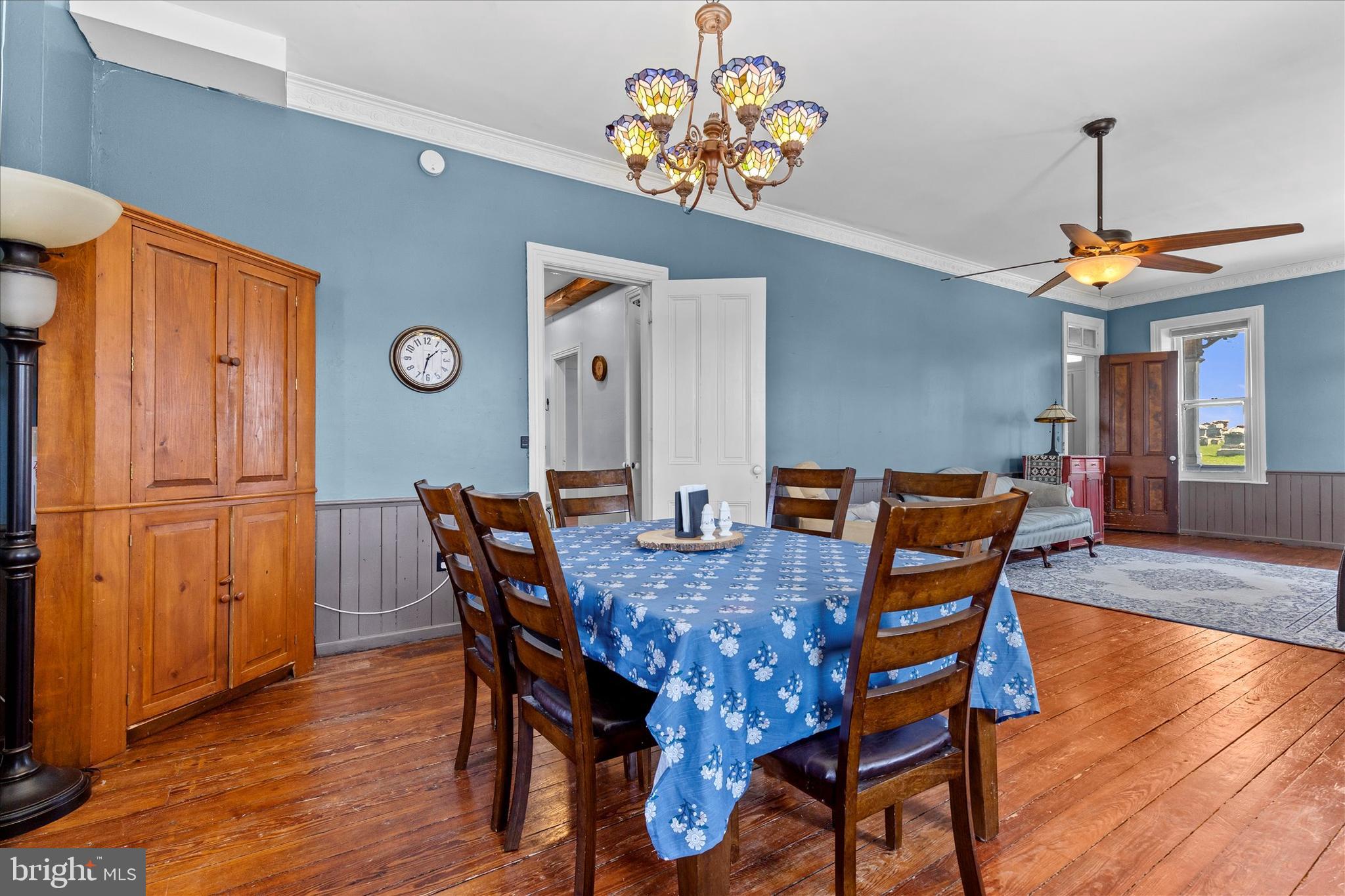 WINDSOR TWP - Residential