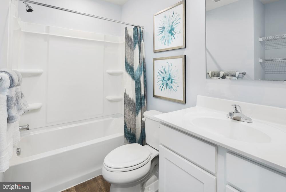 FOXWOOD RIDGE - Residential