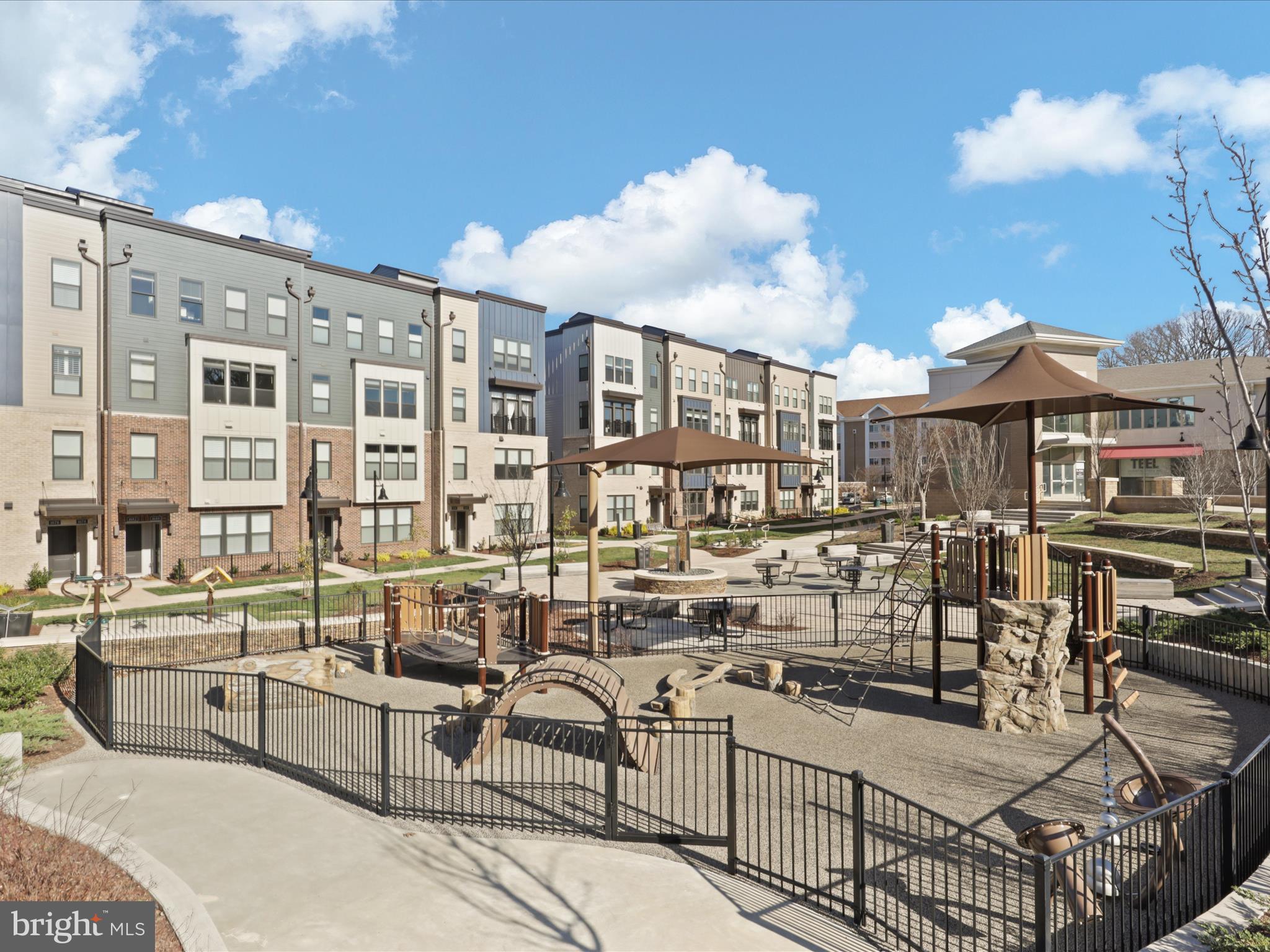 TALL OAKS - Residential Lease