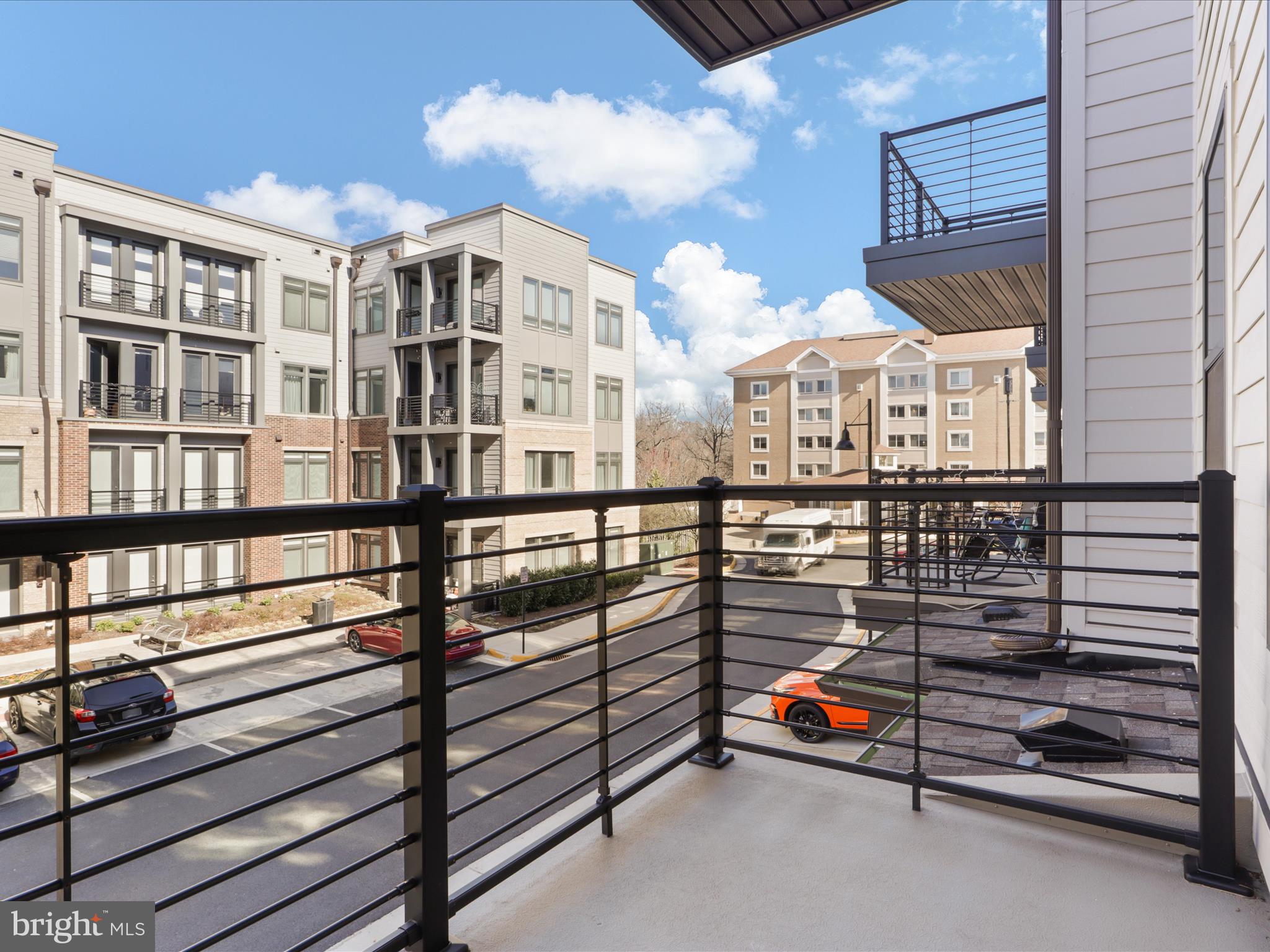 TALL OAKS - Residential Lease