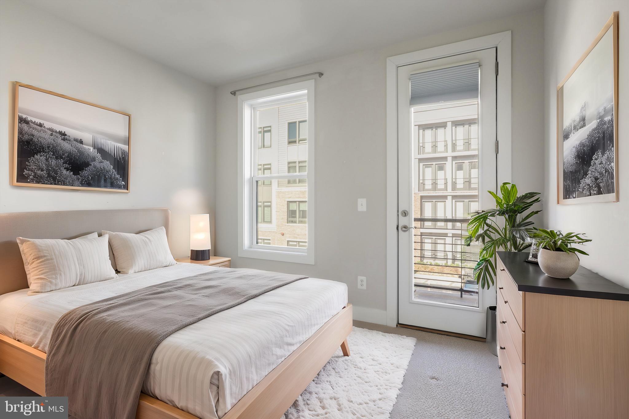 TALL OAKS - Residential Lease