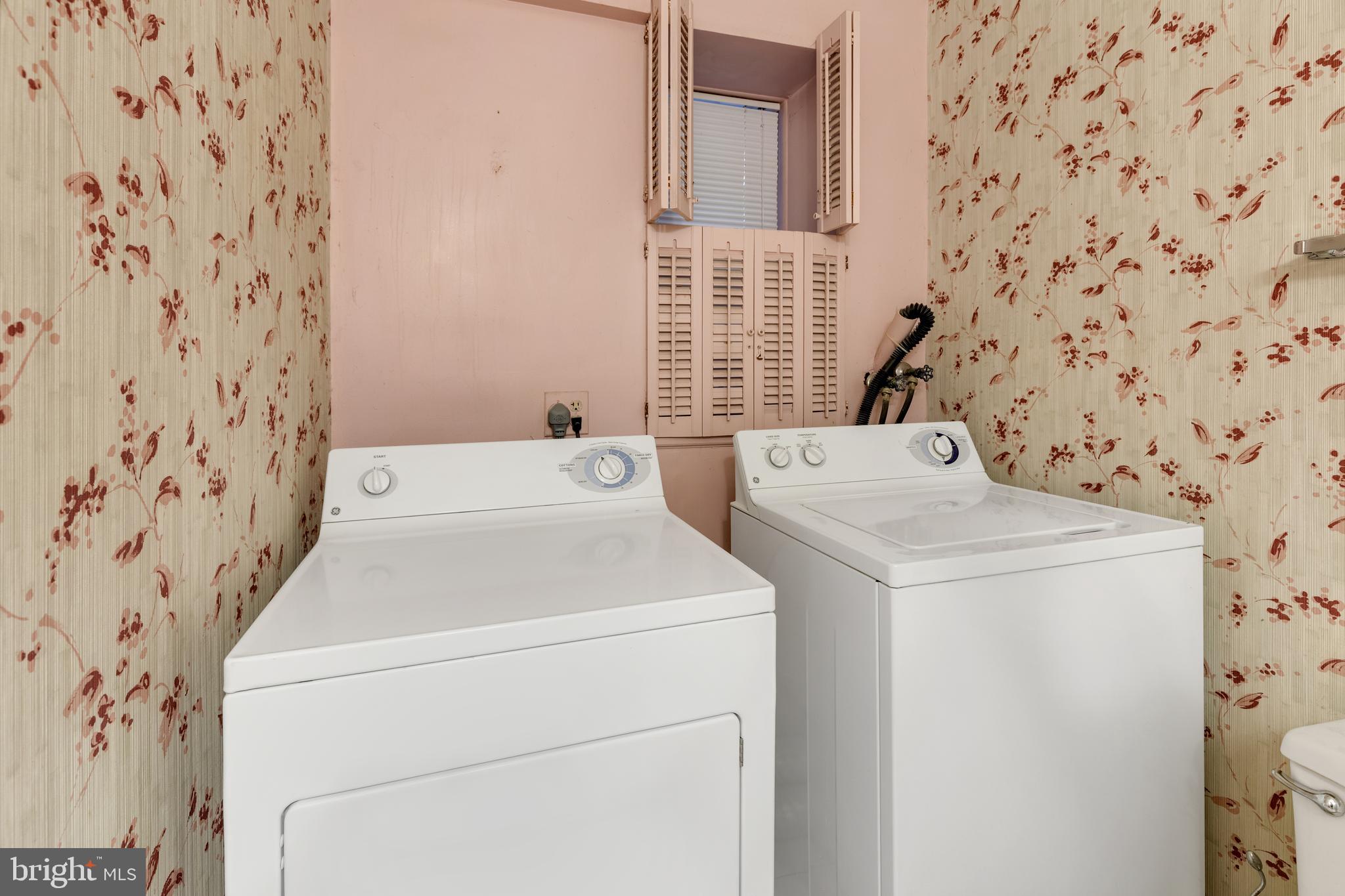 FAIRLINGTON VILLAGES - Residential