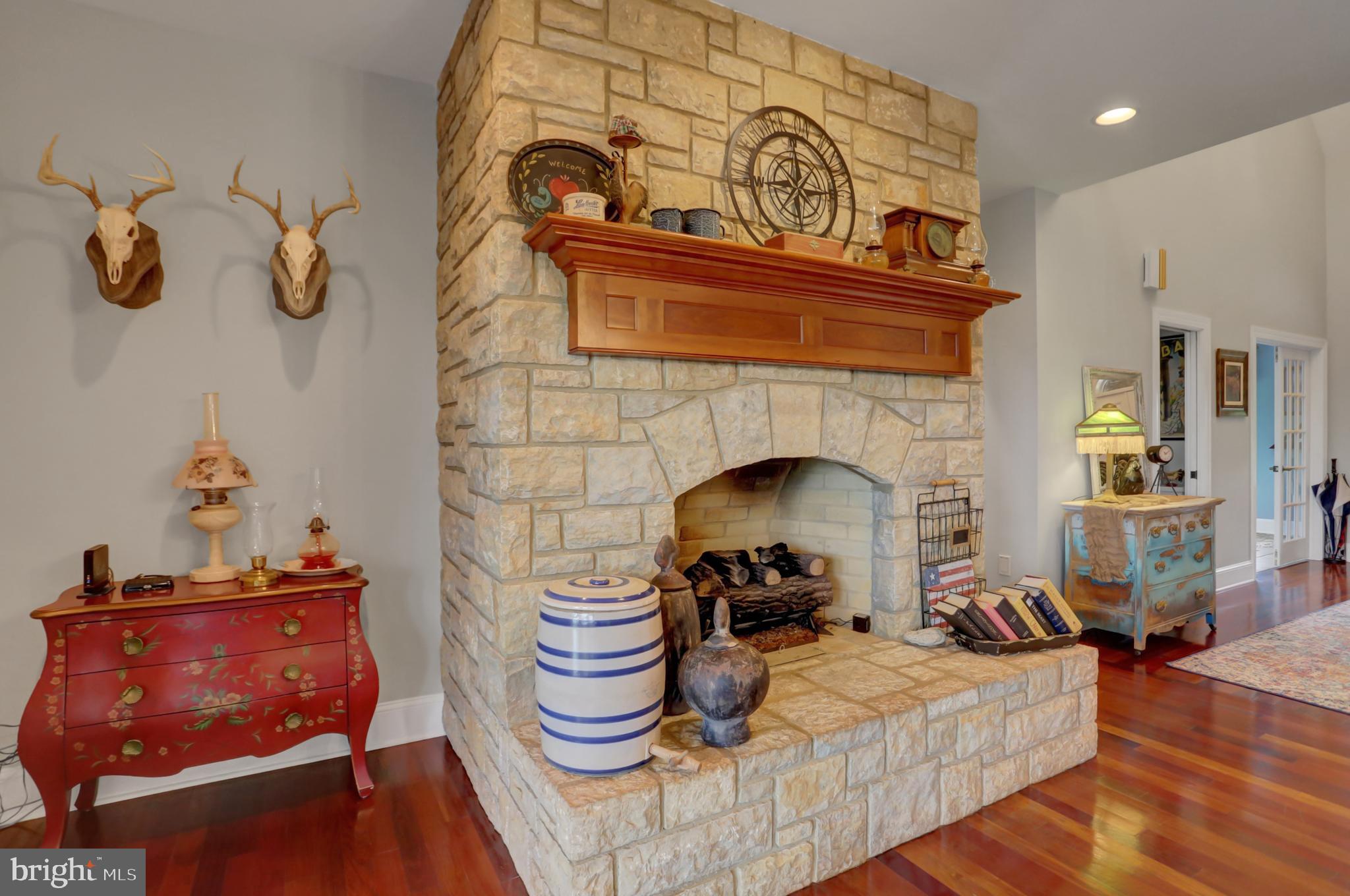 NONE, RURAL - Residential