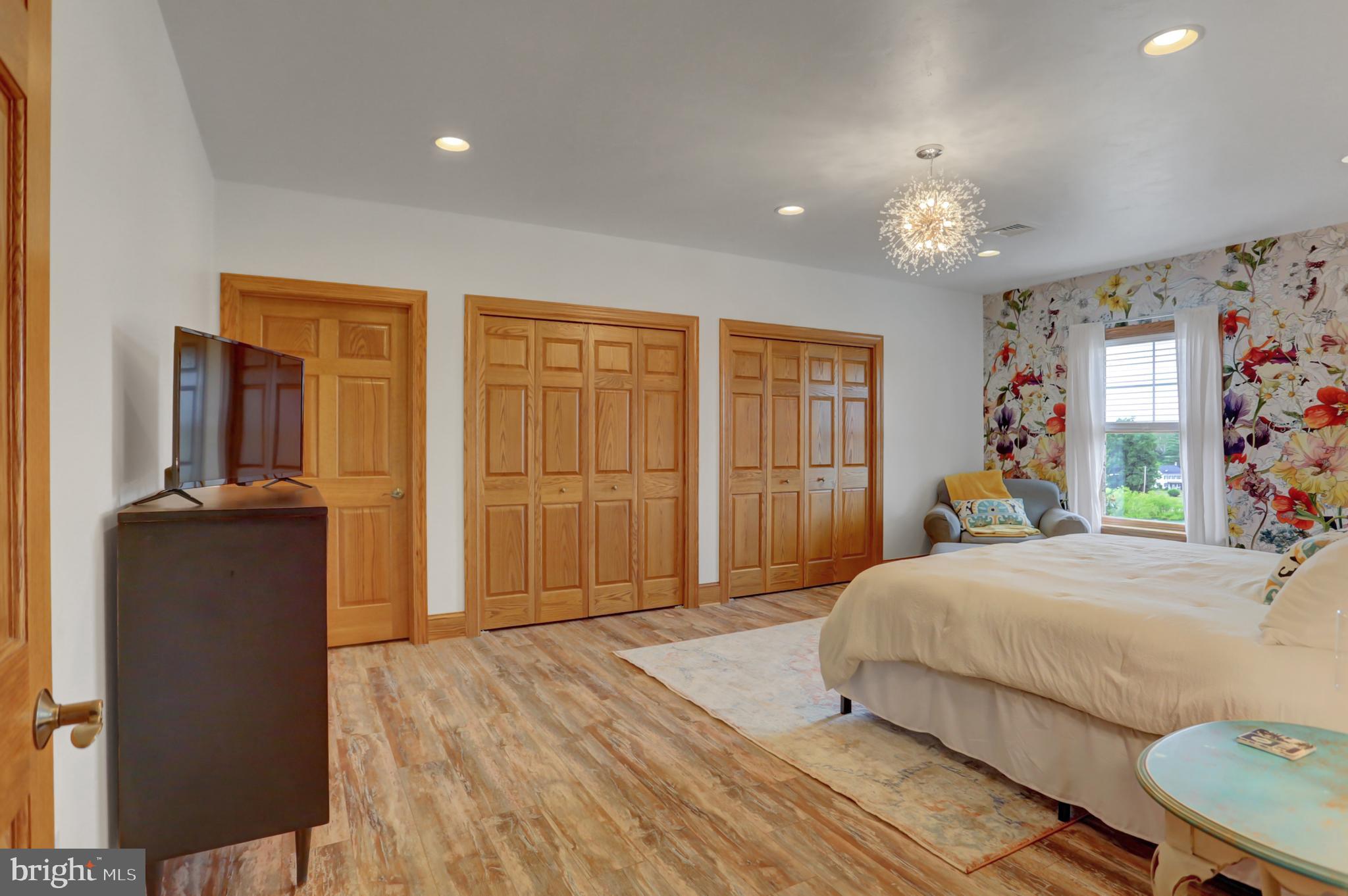 NONE, RURAL - Residential