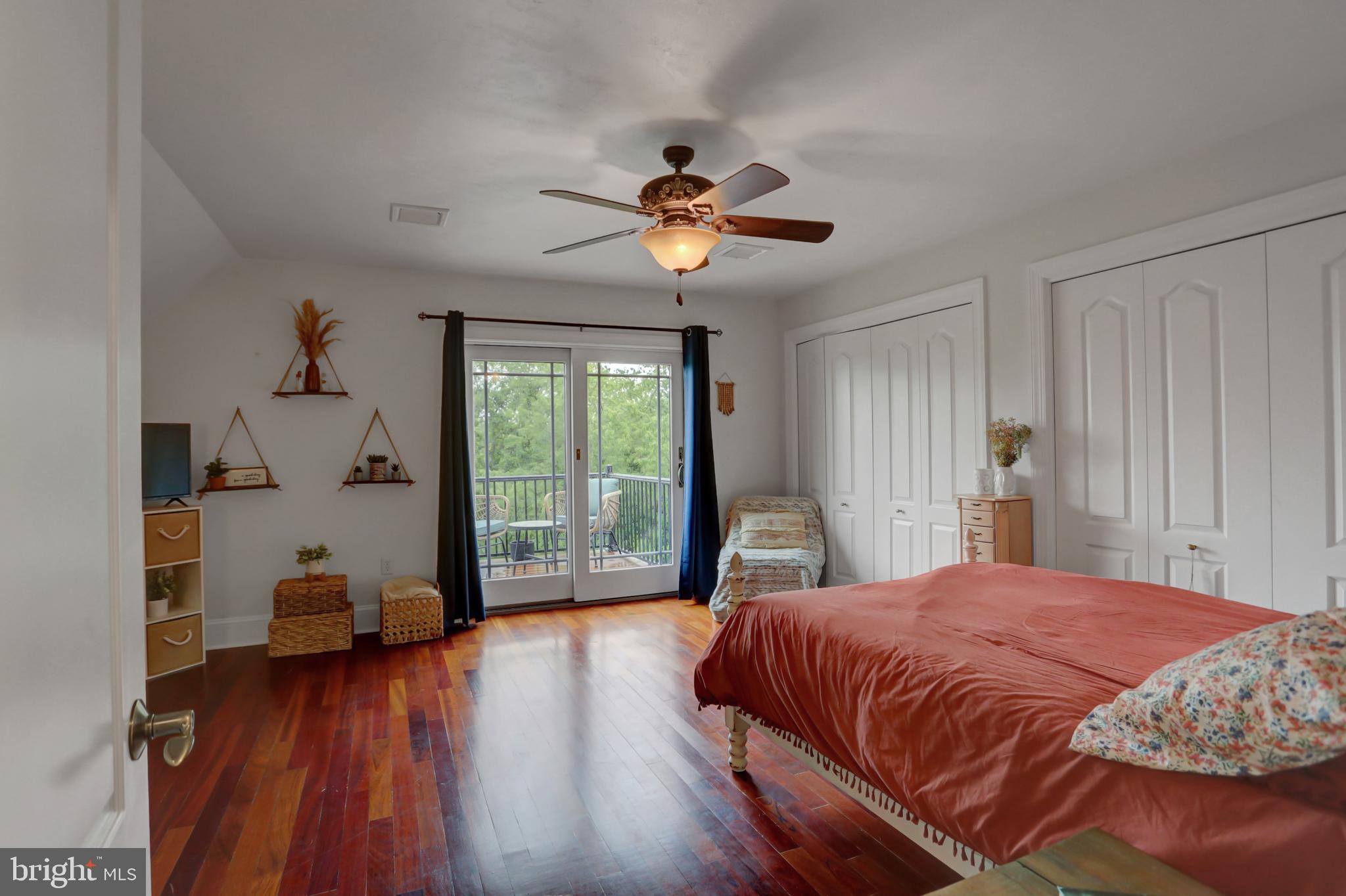 NONE, RURAL - Residential