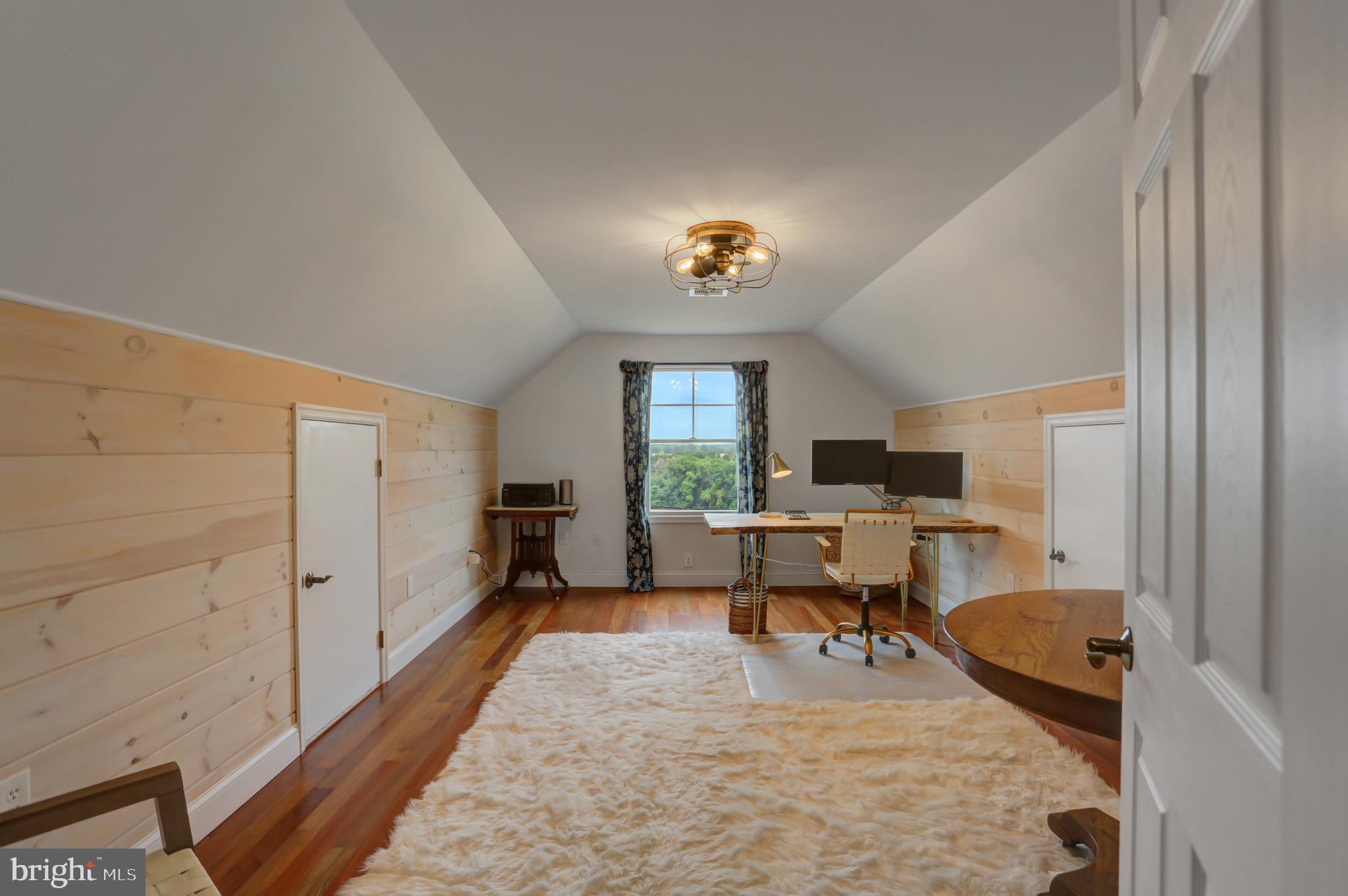 NONE, RURAL - Residential