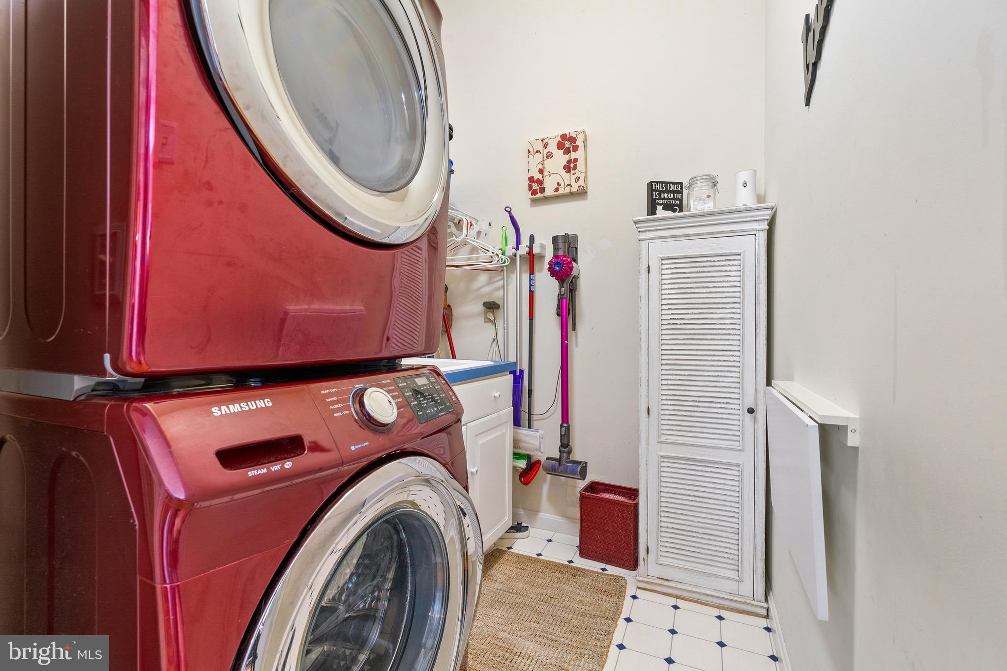 DOGWOOD VILLAGE - Residential