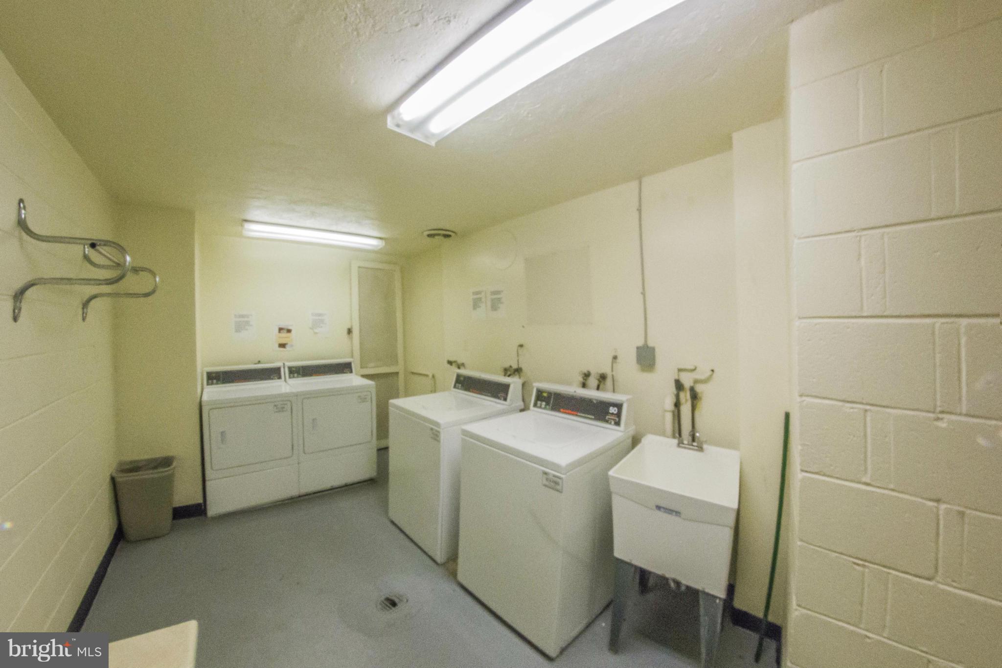 FORTY SIX HUNDRED - Residential