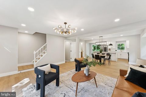 9025 MULVANEY COURT SPRINGFIELD VA 22152