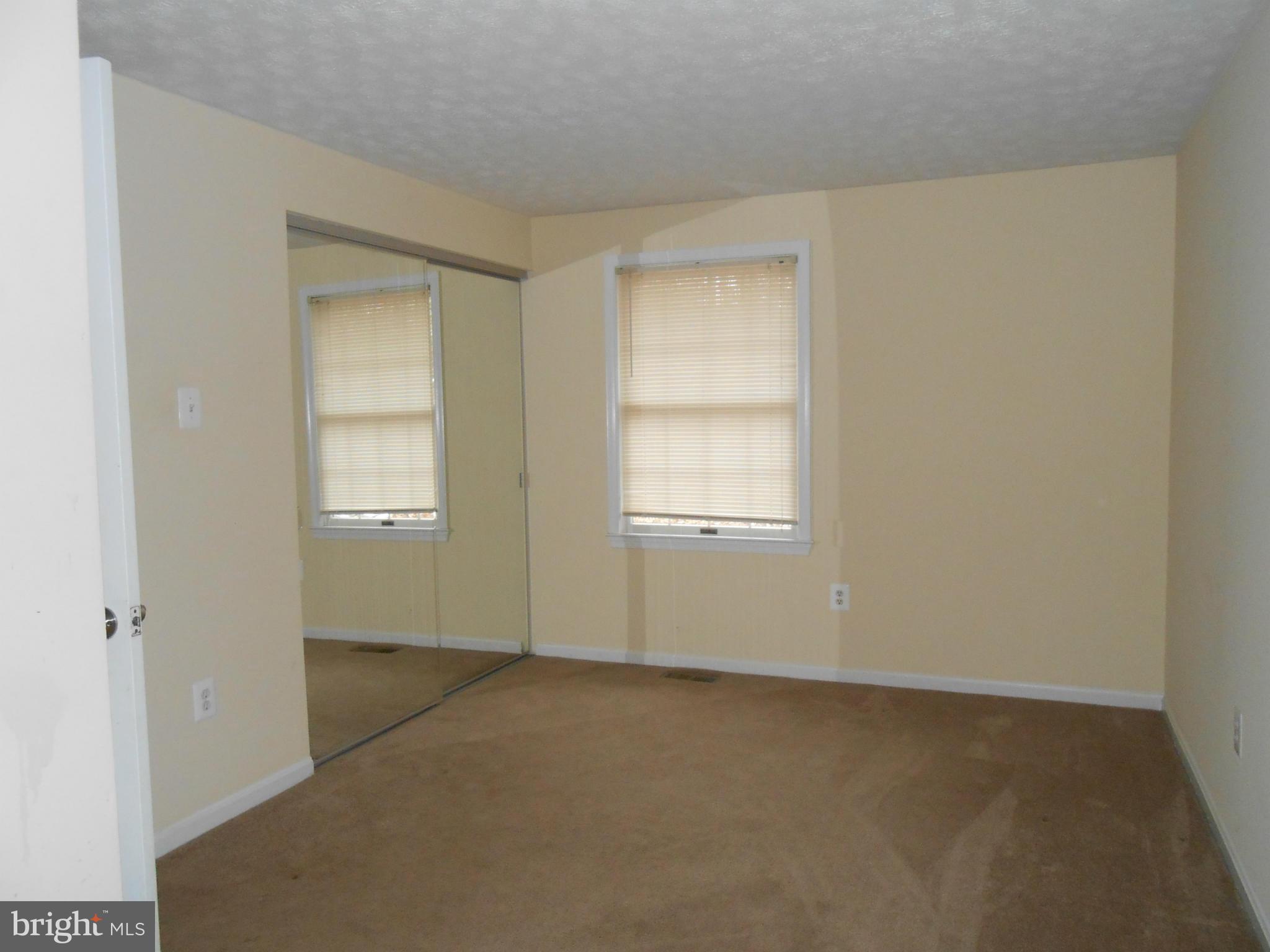 LAND O LAKES - Residential