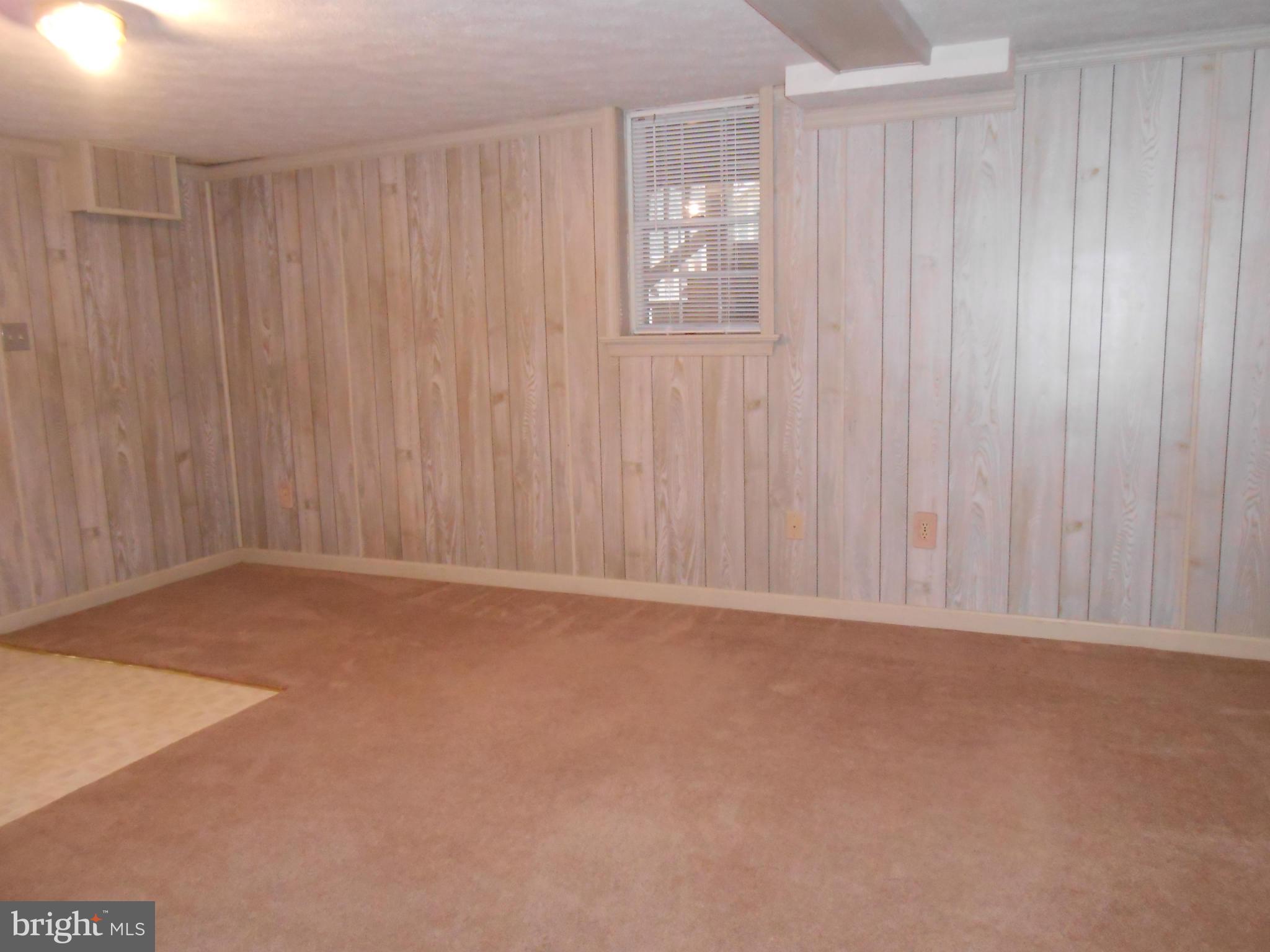 LAND O LAKES - Residential