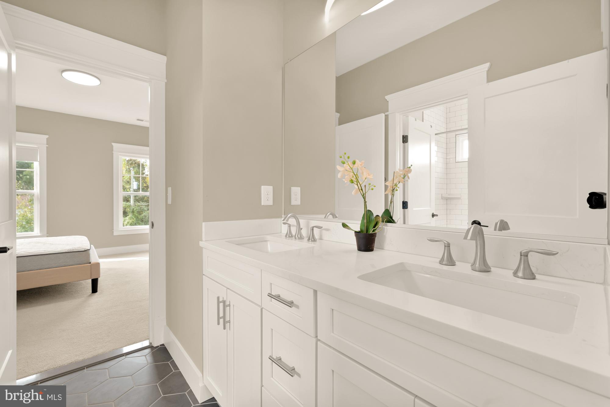 FAIRFAX ACRES - Residential