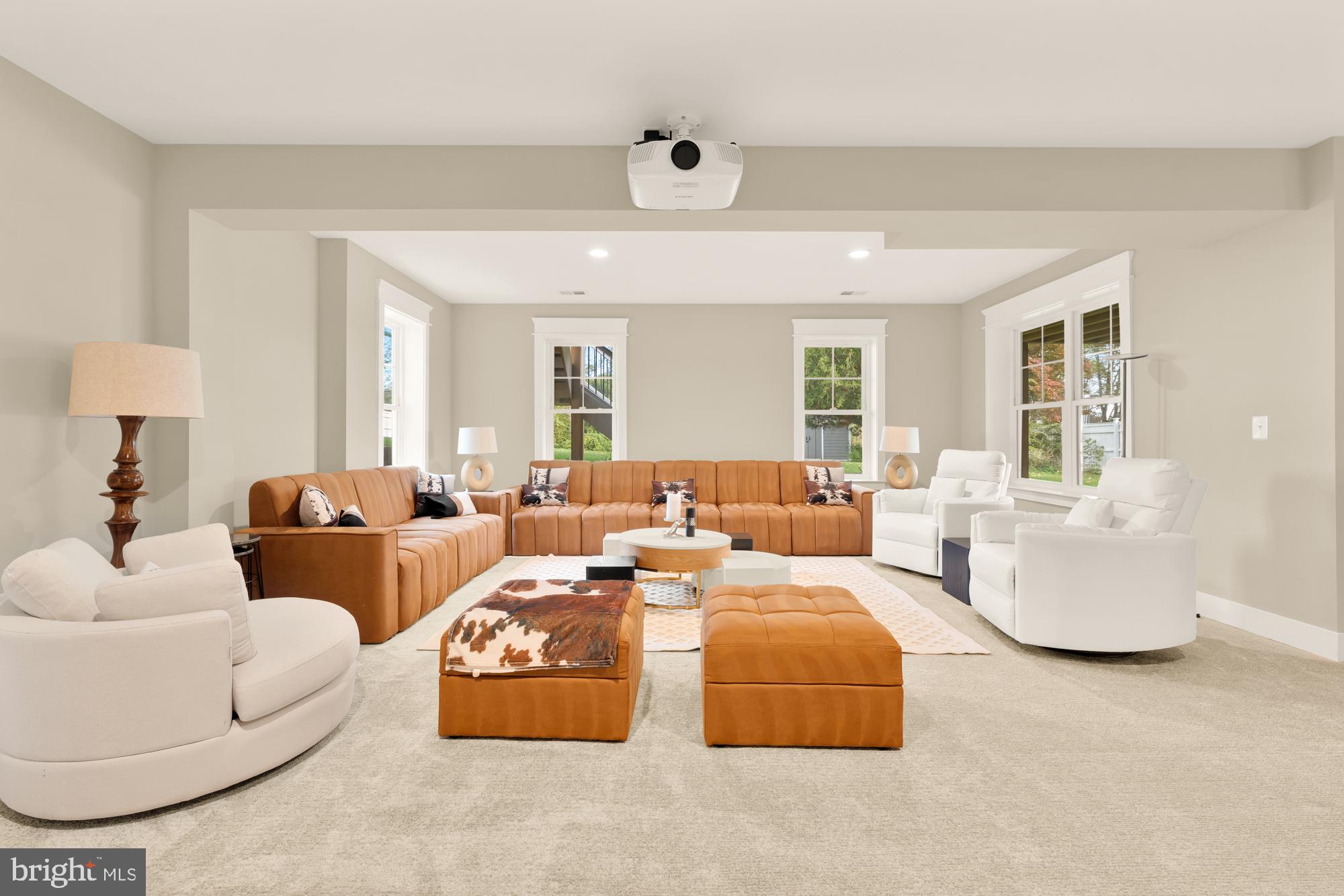 FAIRFAX ACRES - Residential