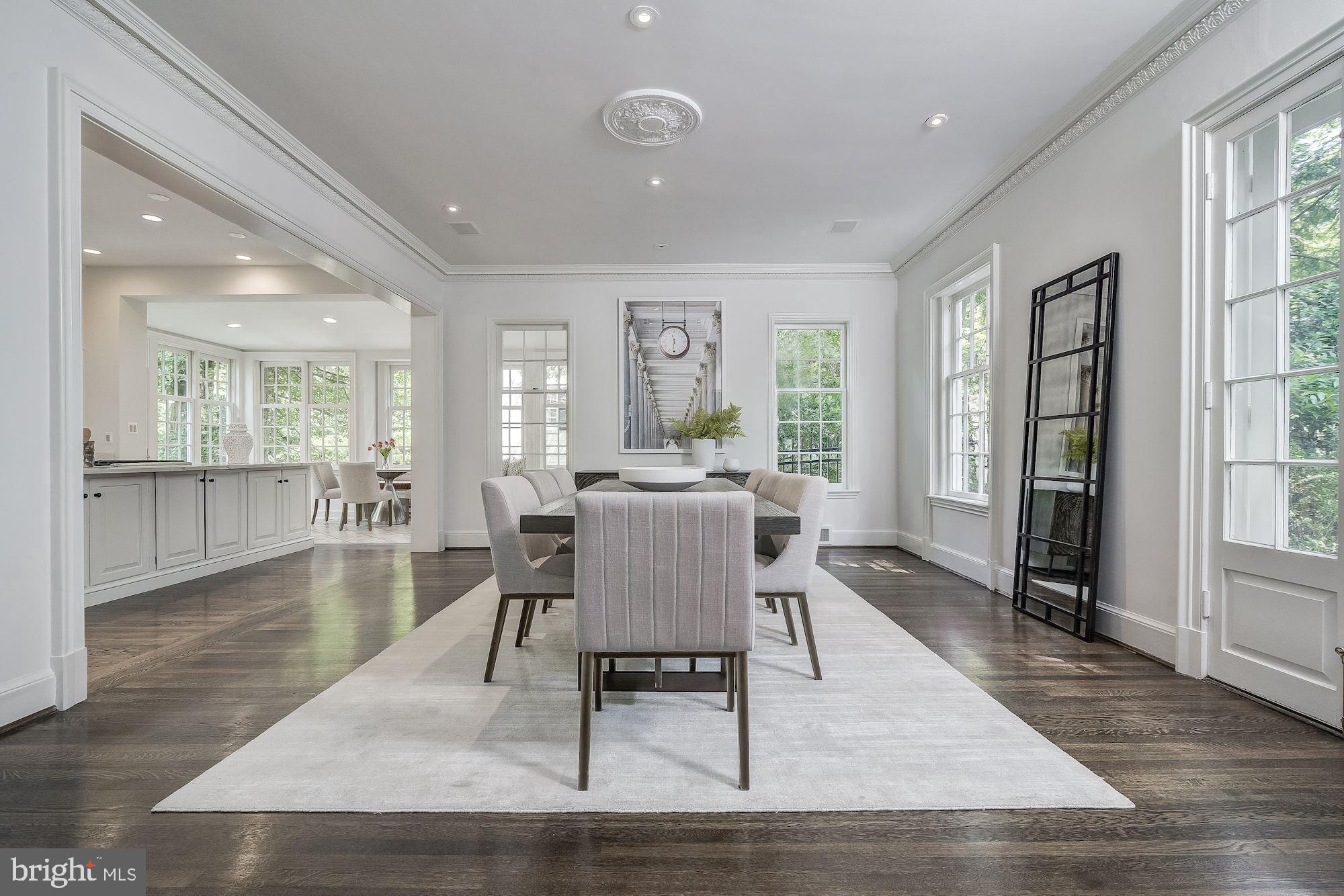 FOXHALL - Residential