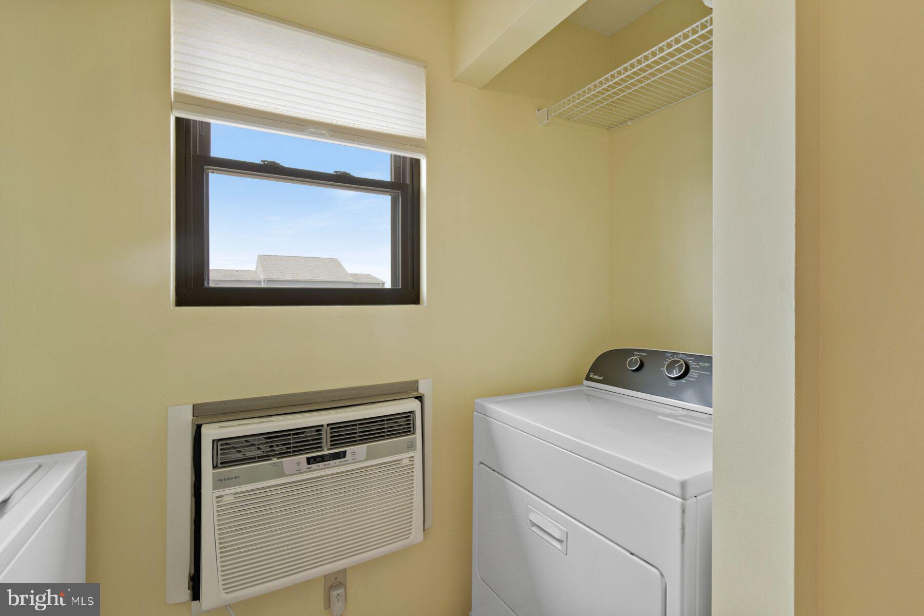 BAYSHORE ESTATES - Residential