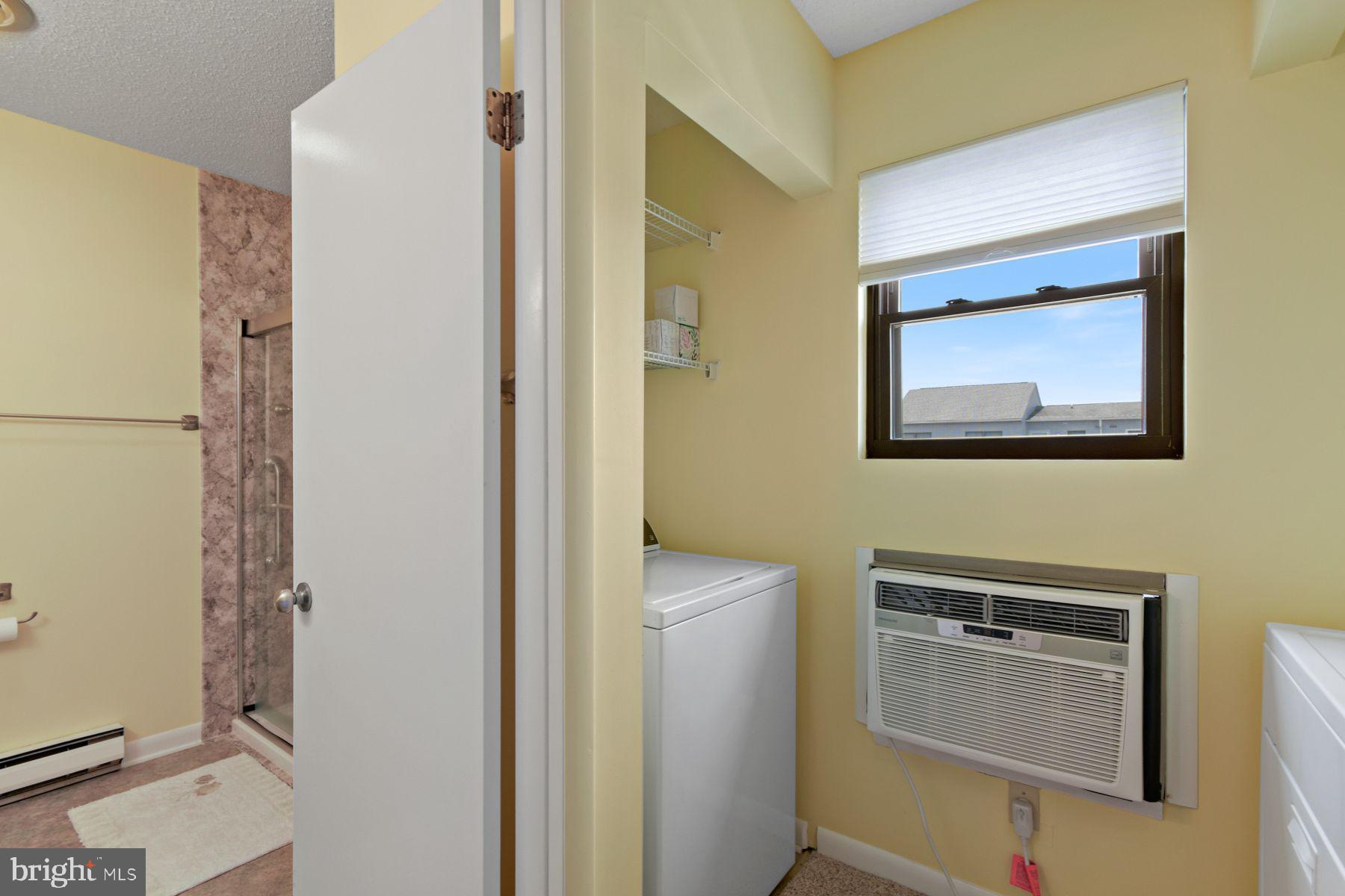 BAYSHORE ESTATES - Residential