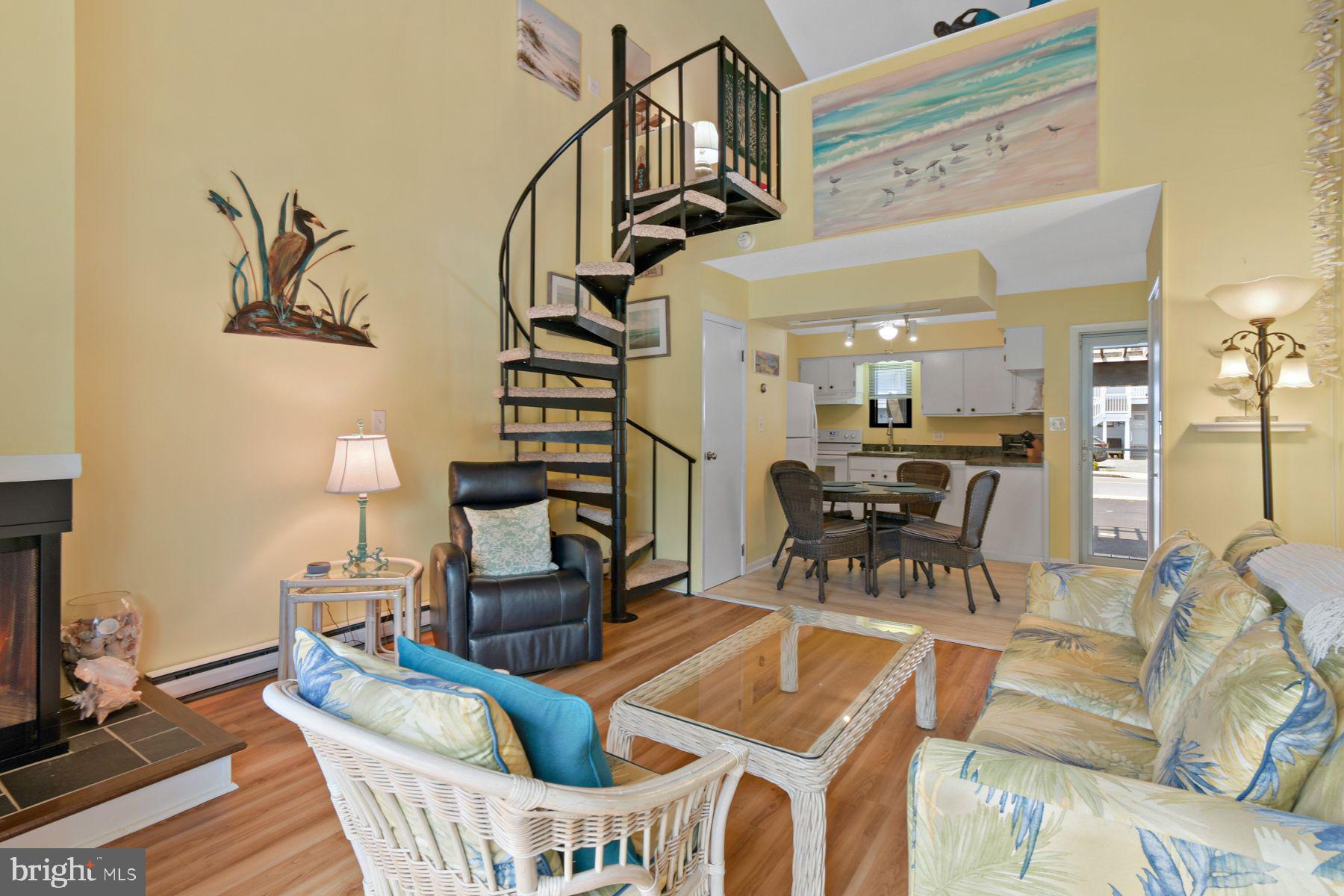 BAYSHORE ESTATES - Residential