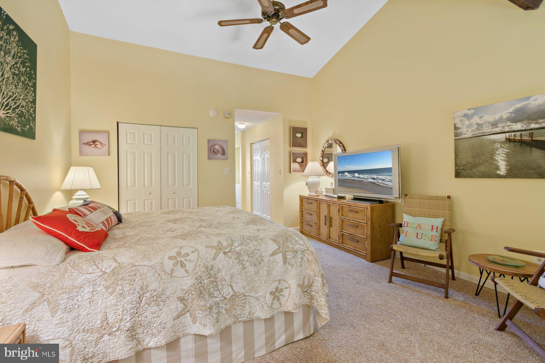 BAYSHORE ESTATES - Residential