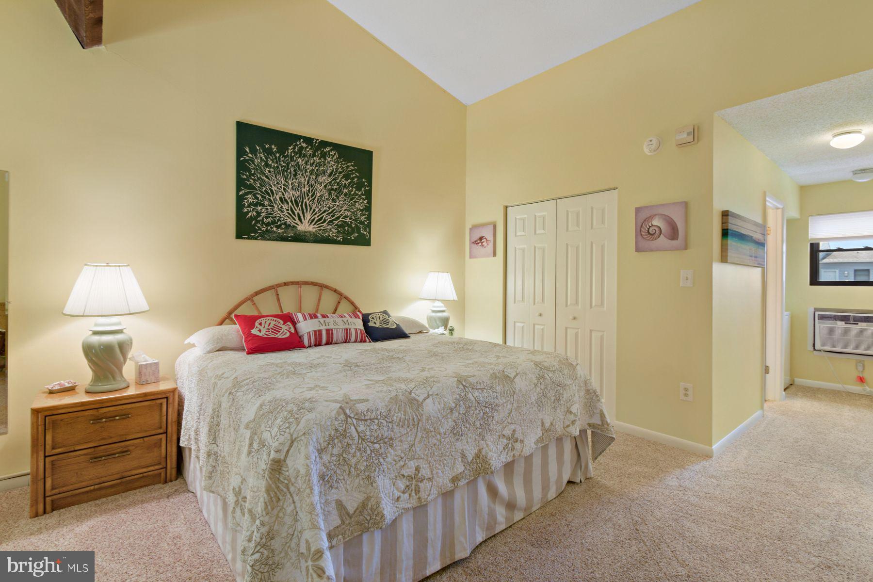 BAYSHORE ESTATES - Residential