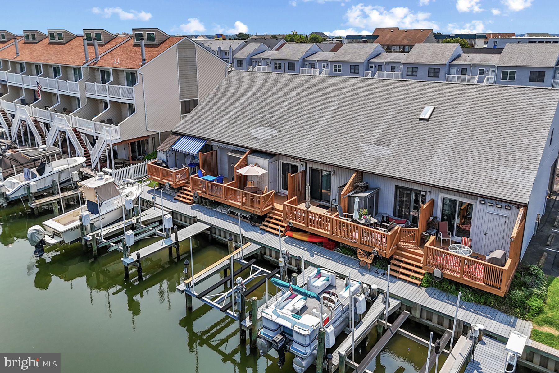 BAYSHORE ESTATES - Residential