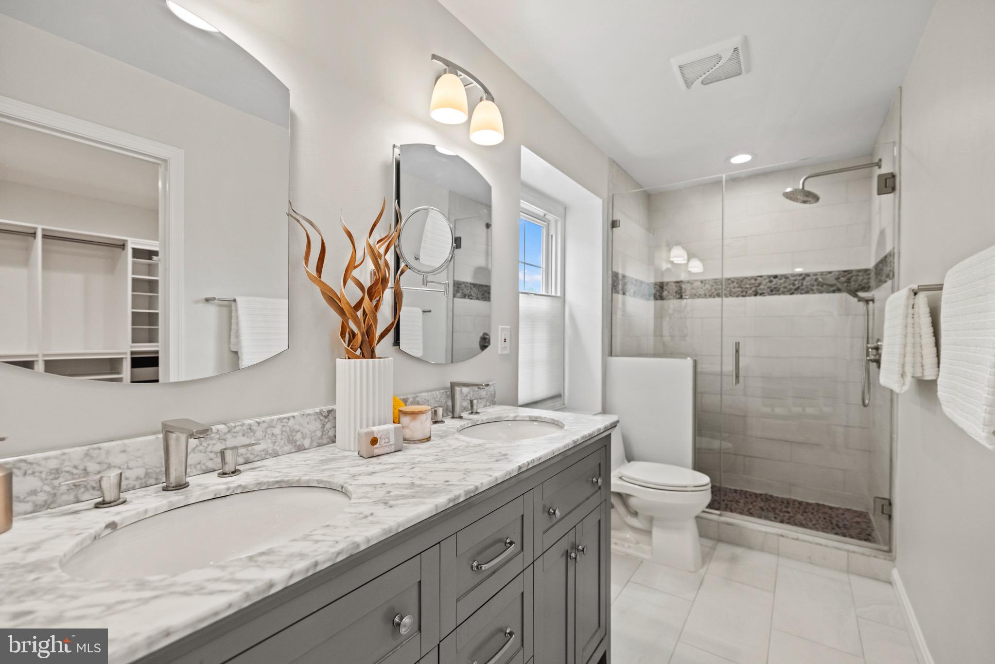 MAPLEWOOD MANOR - Residential