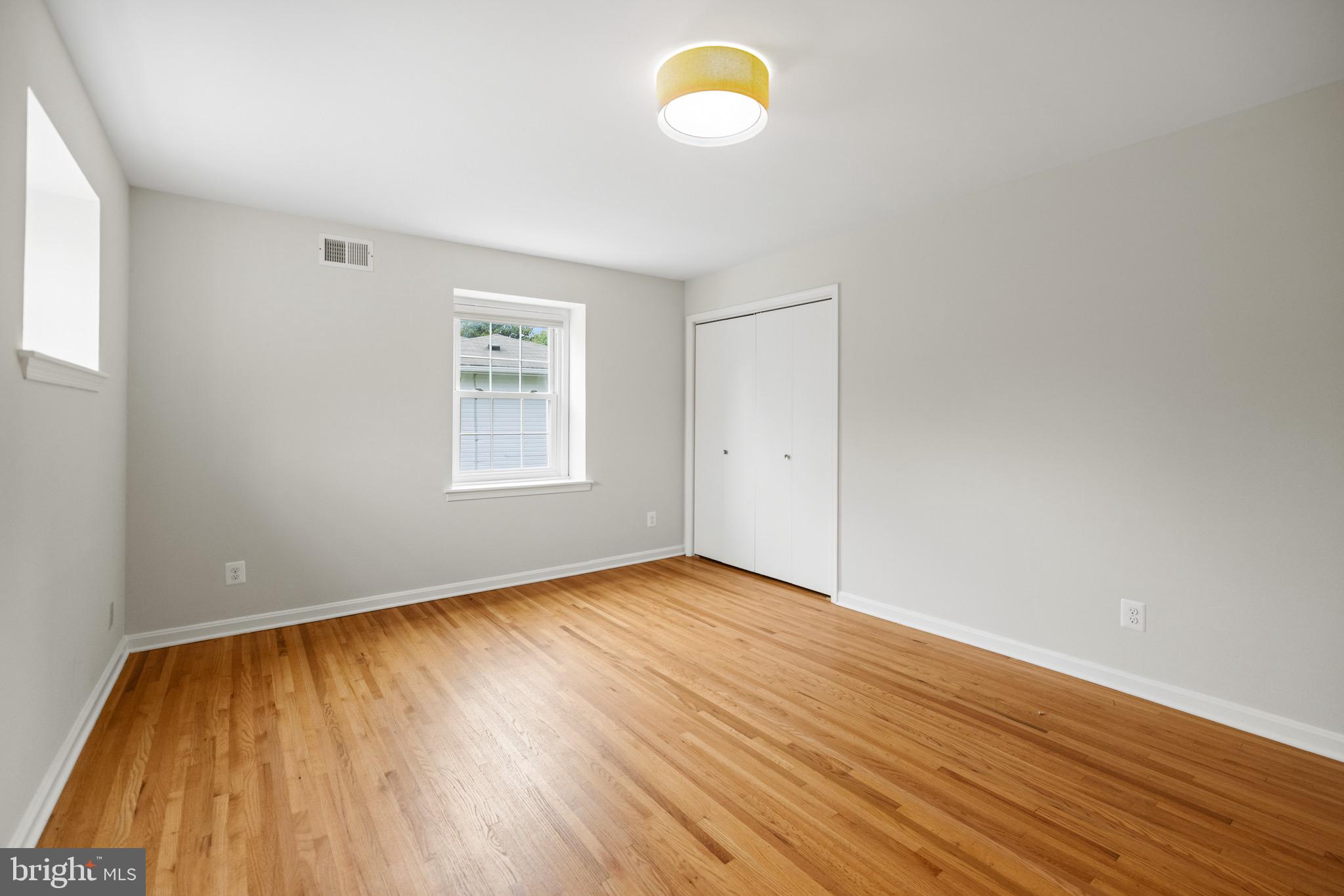 MAPLEWOOD MANOR - Residential