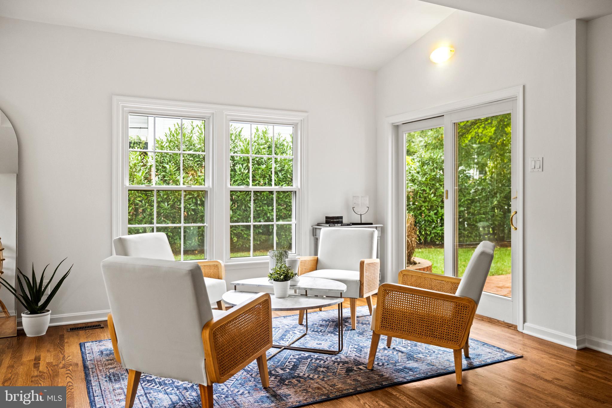 MAPLEWOOD MANOR - Residential