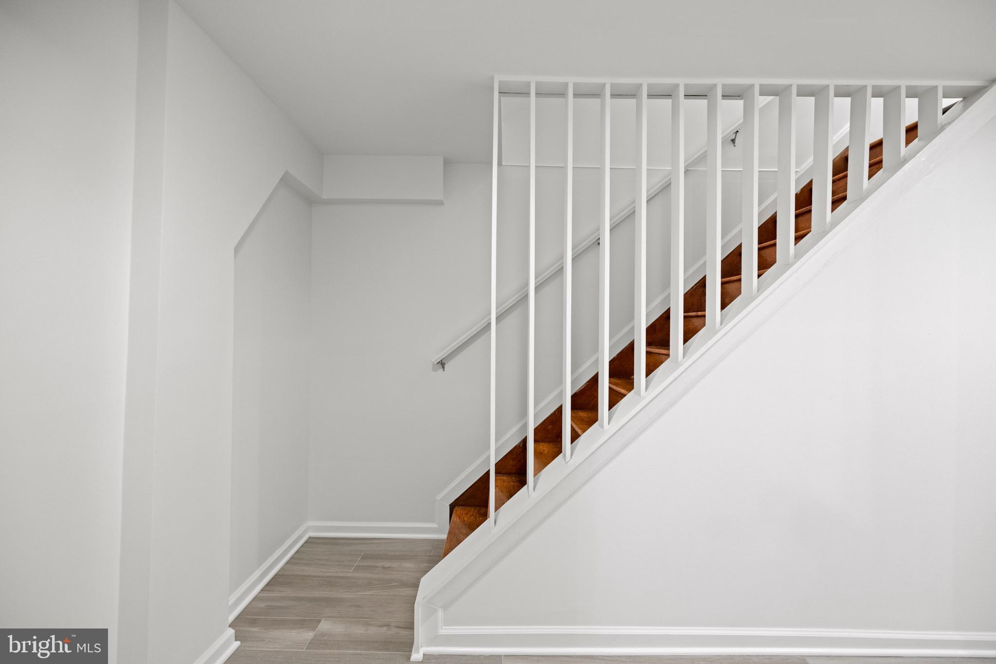 MAPLEWOOD MANOR - Residential