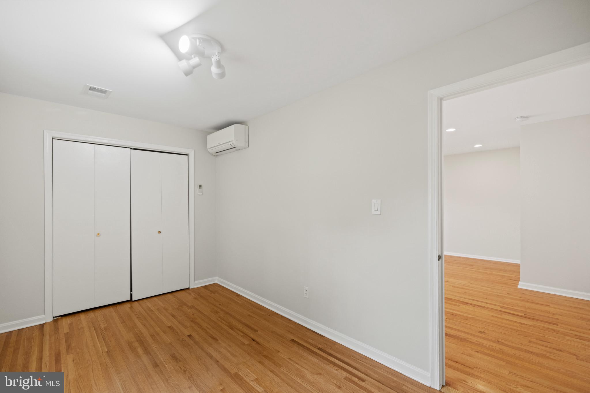 MAPLEWOOD MANOR - Residential