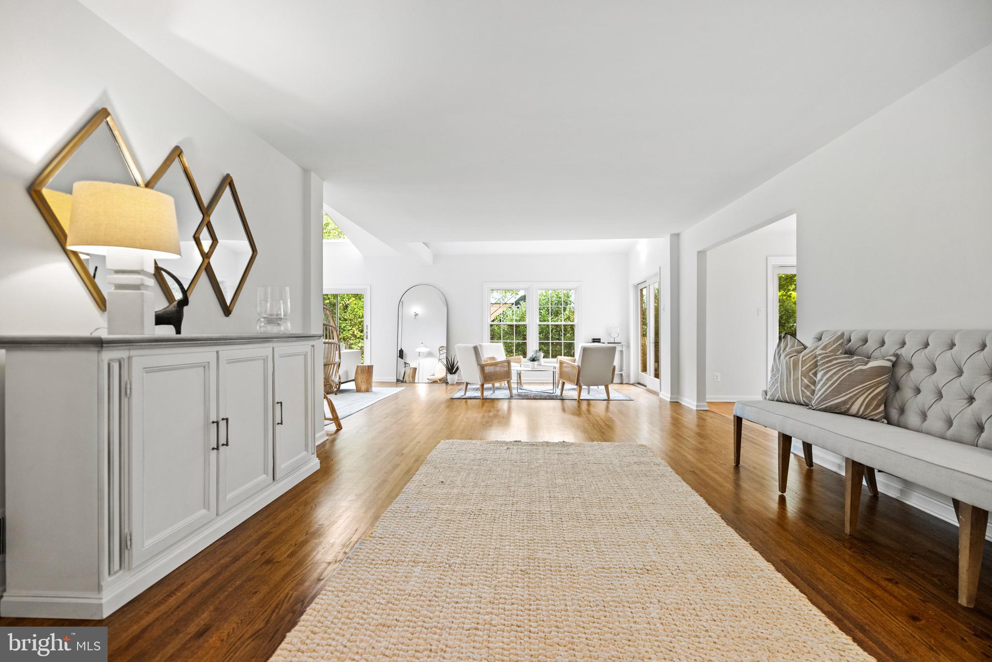 MAPLEWOOD MANOR - Residential