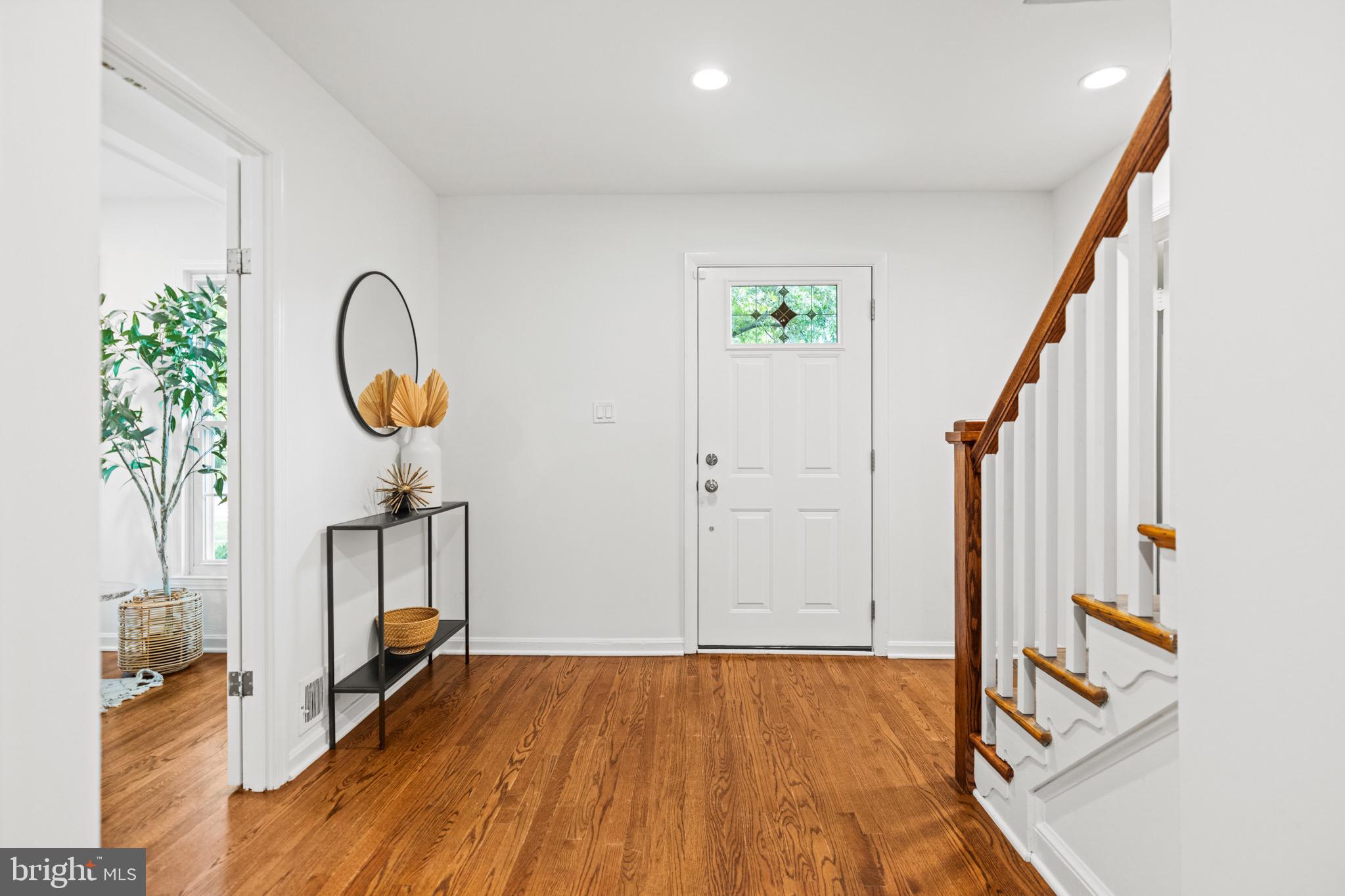 MAPLEWOOD MANOR - Residential