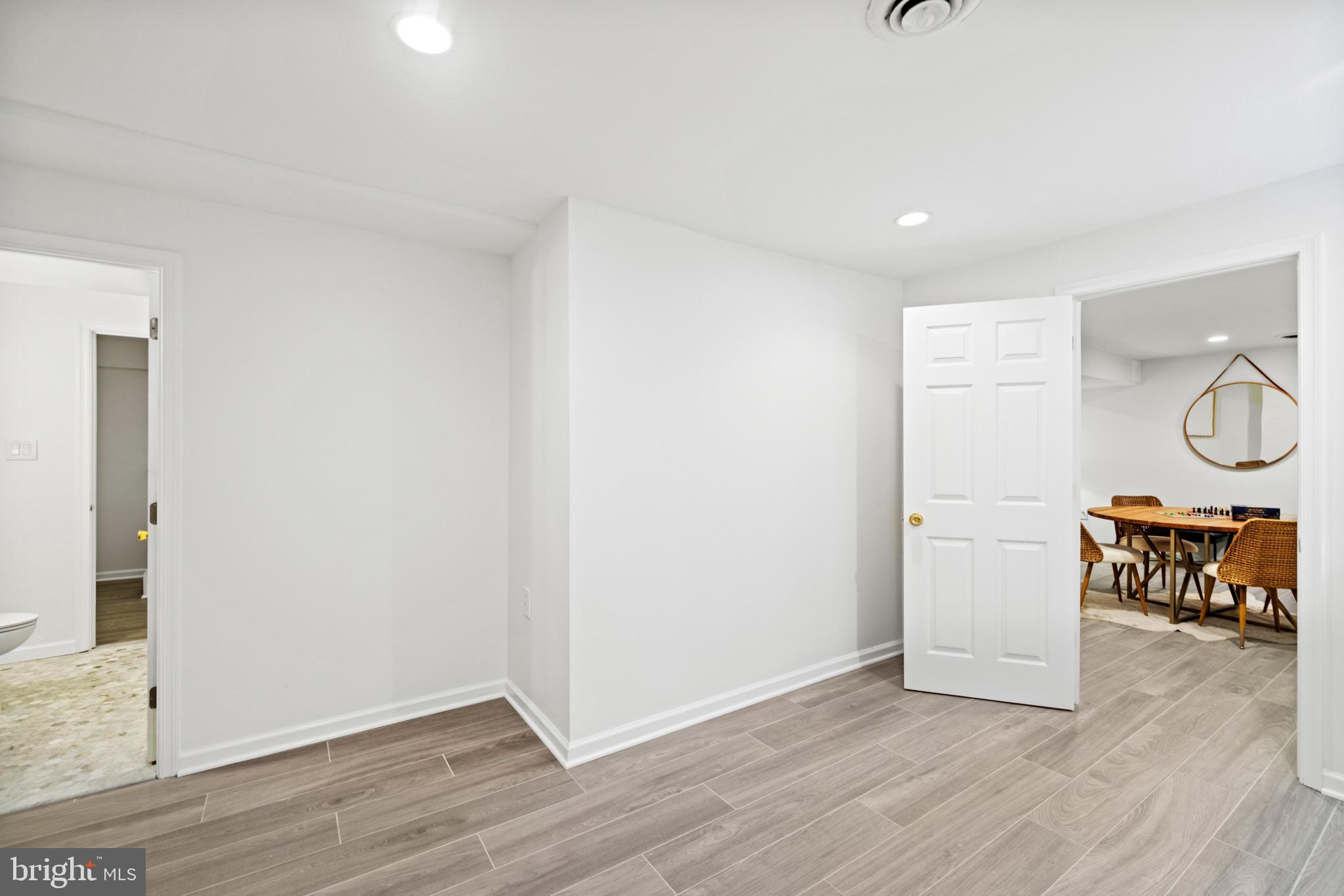 MAPLEWOOD MANOR - Residential