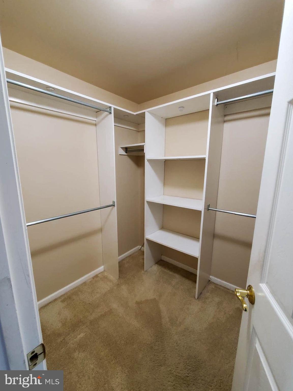 CLOVERHILL - Residential