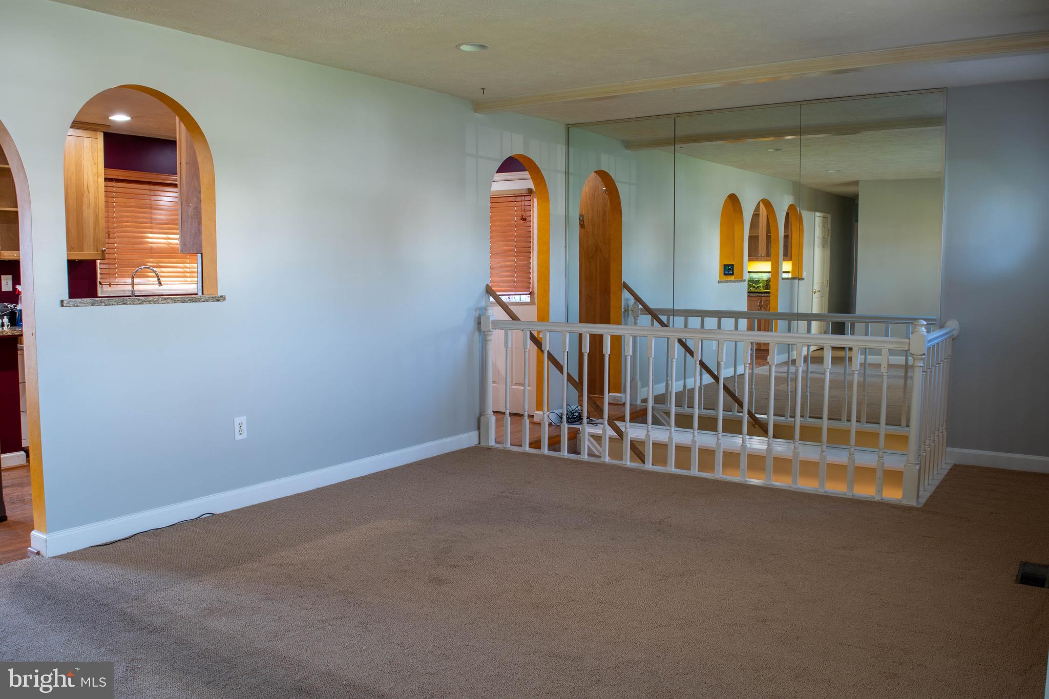 CLOVERHILL - Residential