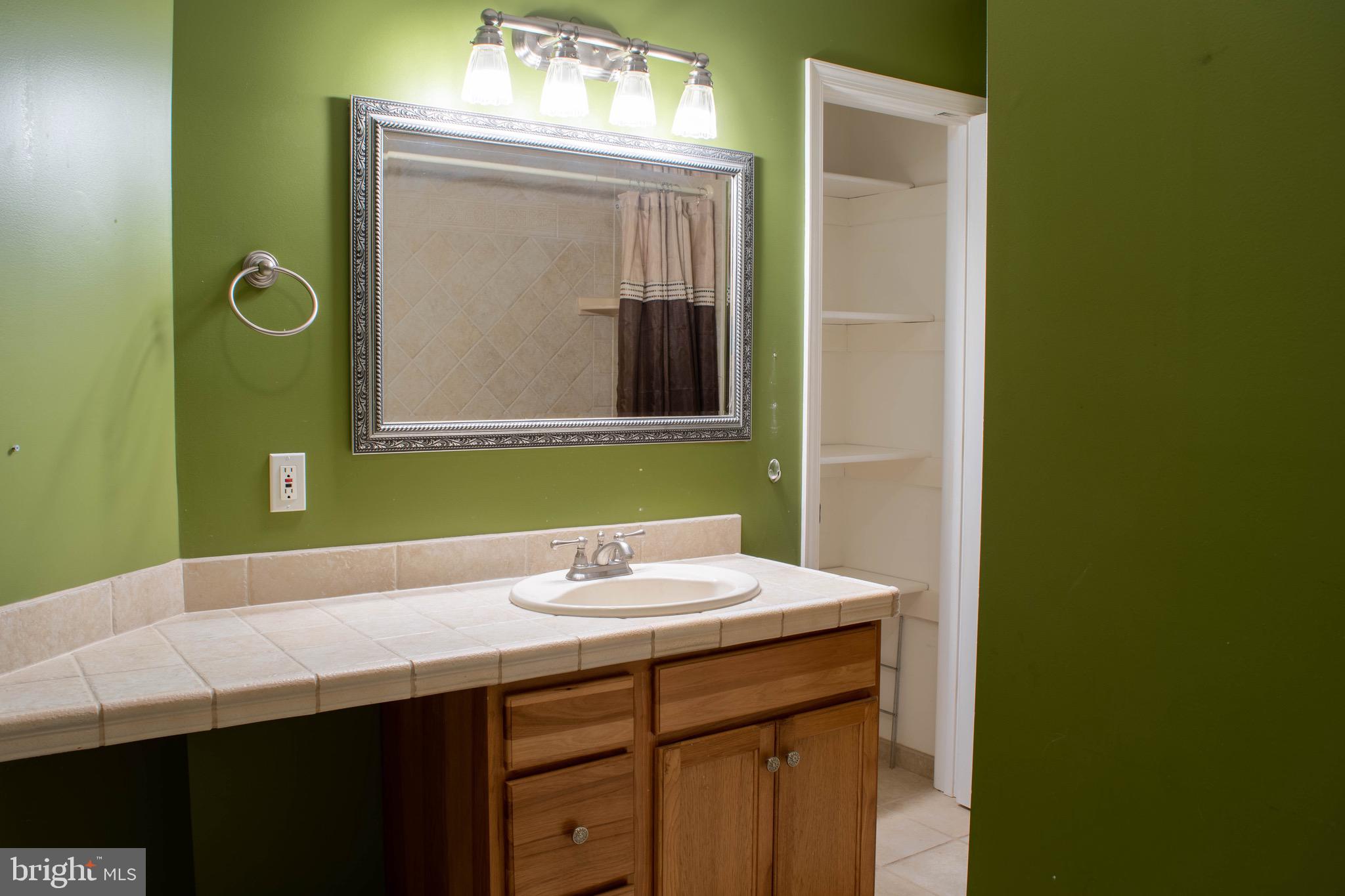 CLOVERHILL - Residential