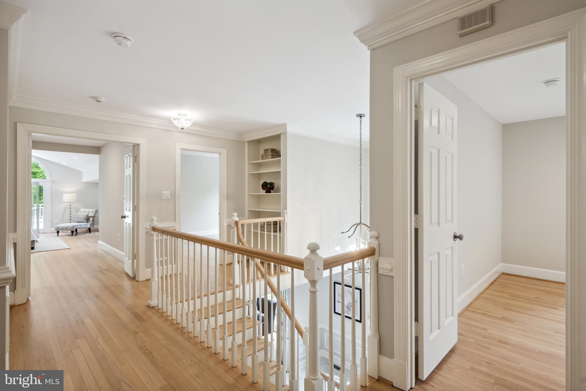 LANGLEY OAKS - Residential