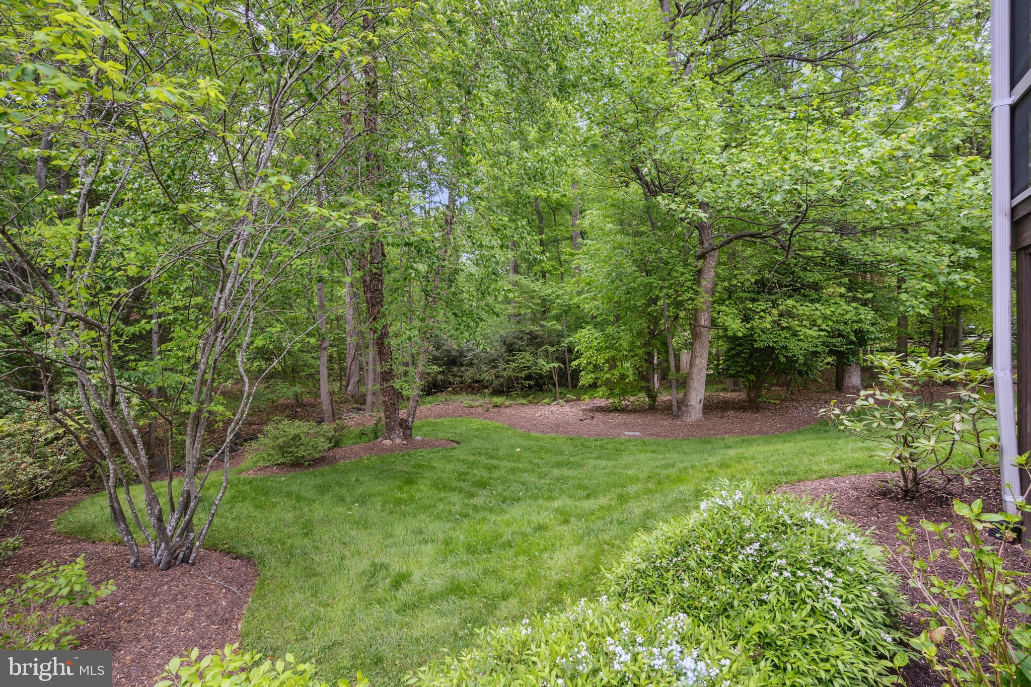 LANGLEY OAKS - Residential