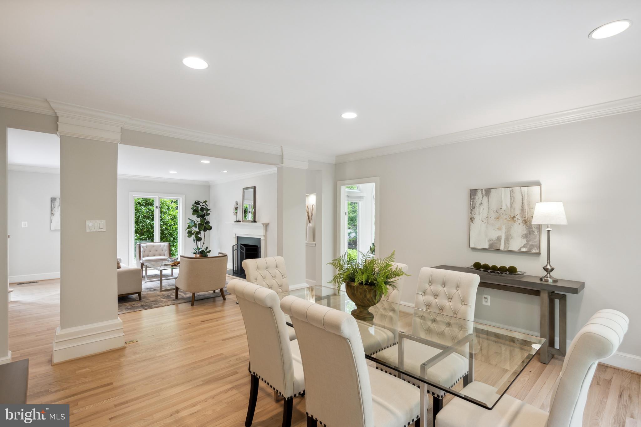 LANGLEY OAKS - Residential