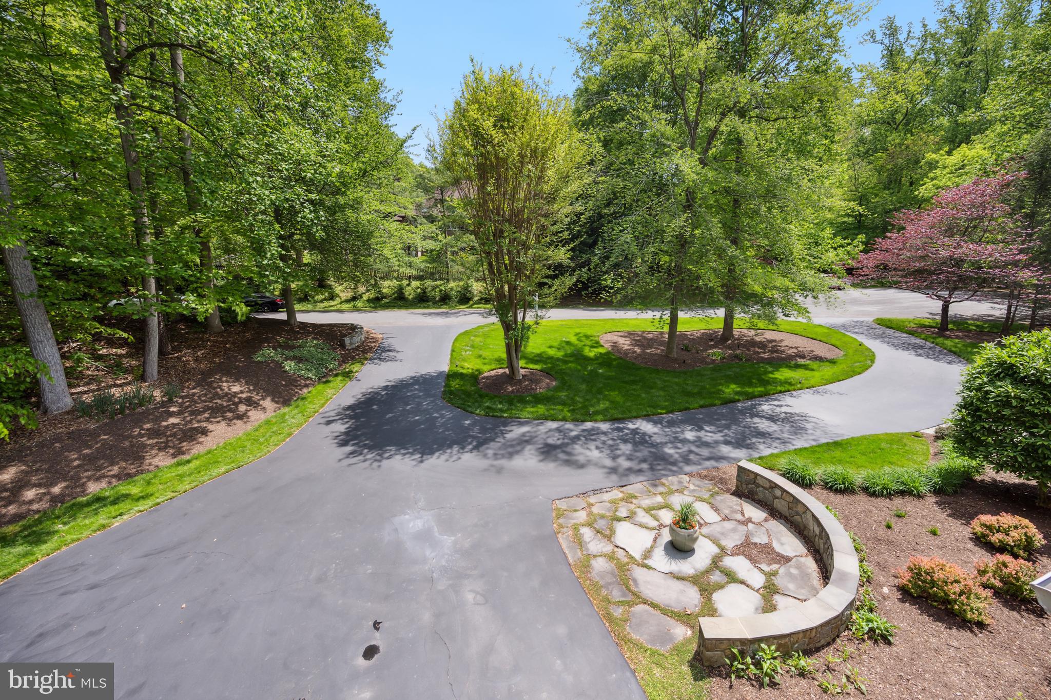 LANGLEY OAKS - Residential